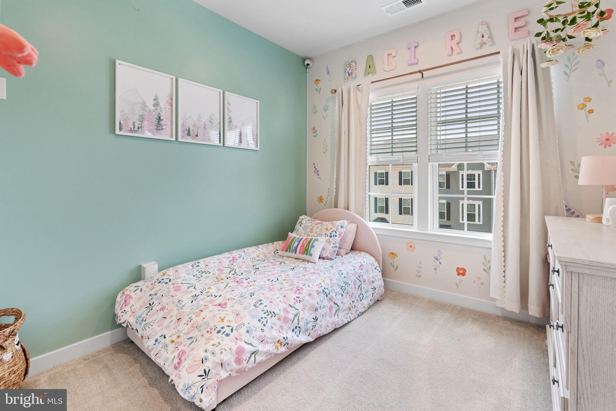 FOXWOOD RIDGE - Residential