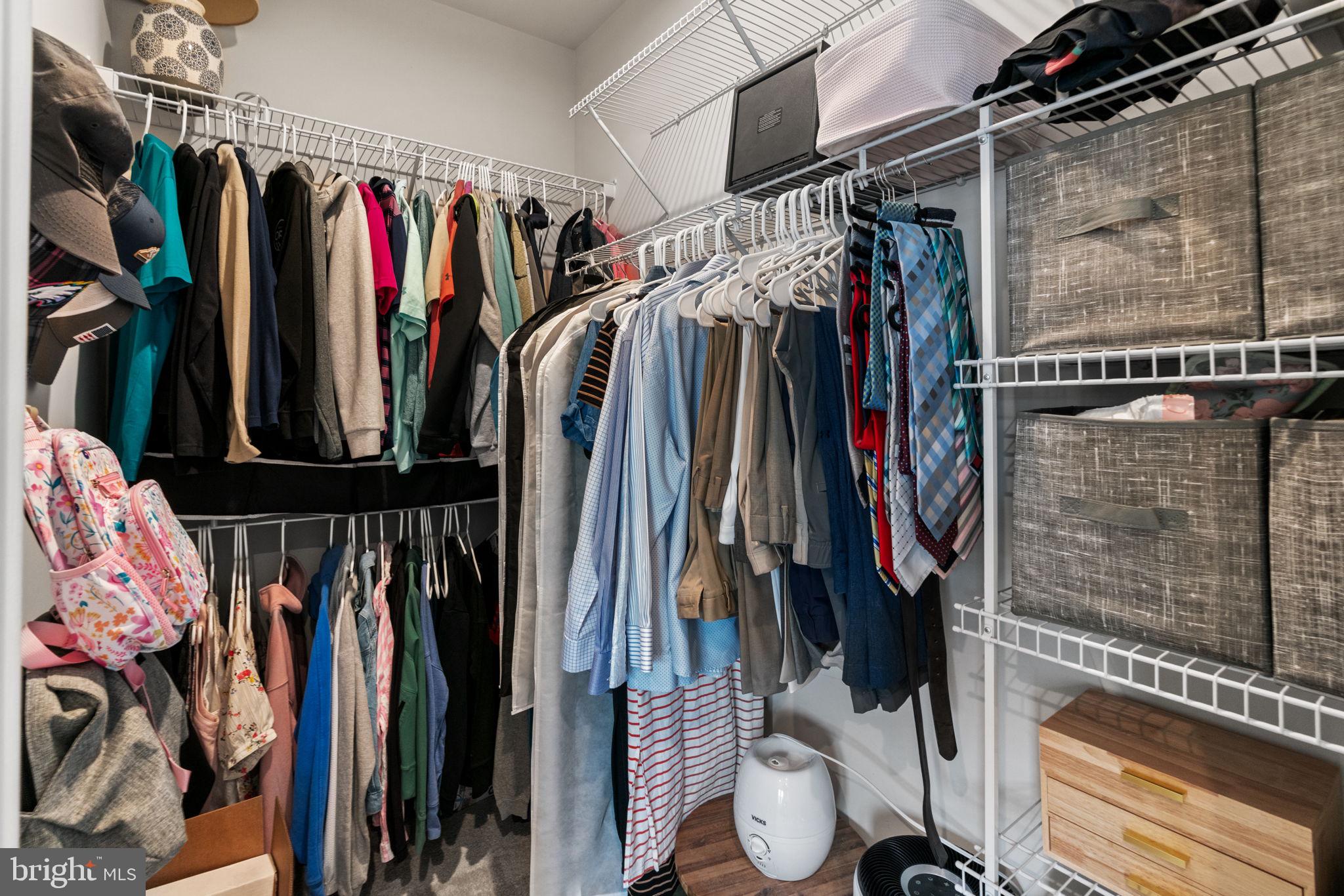 FOXWOOD RIDGE - Residential