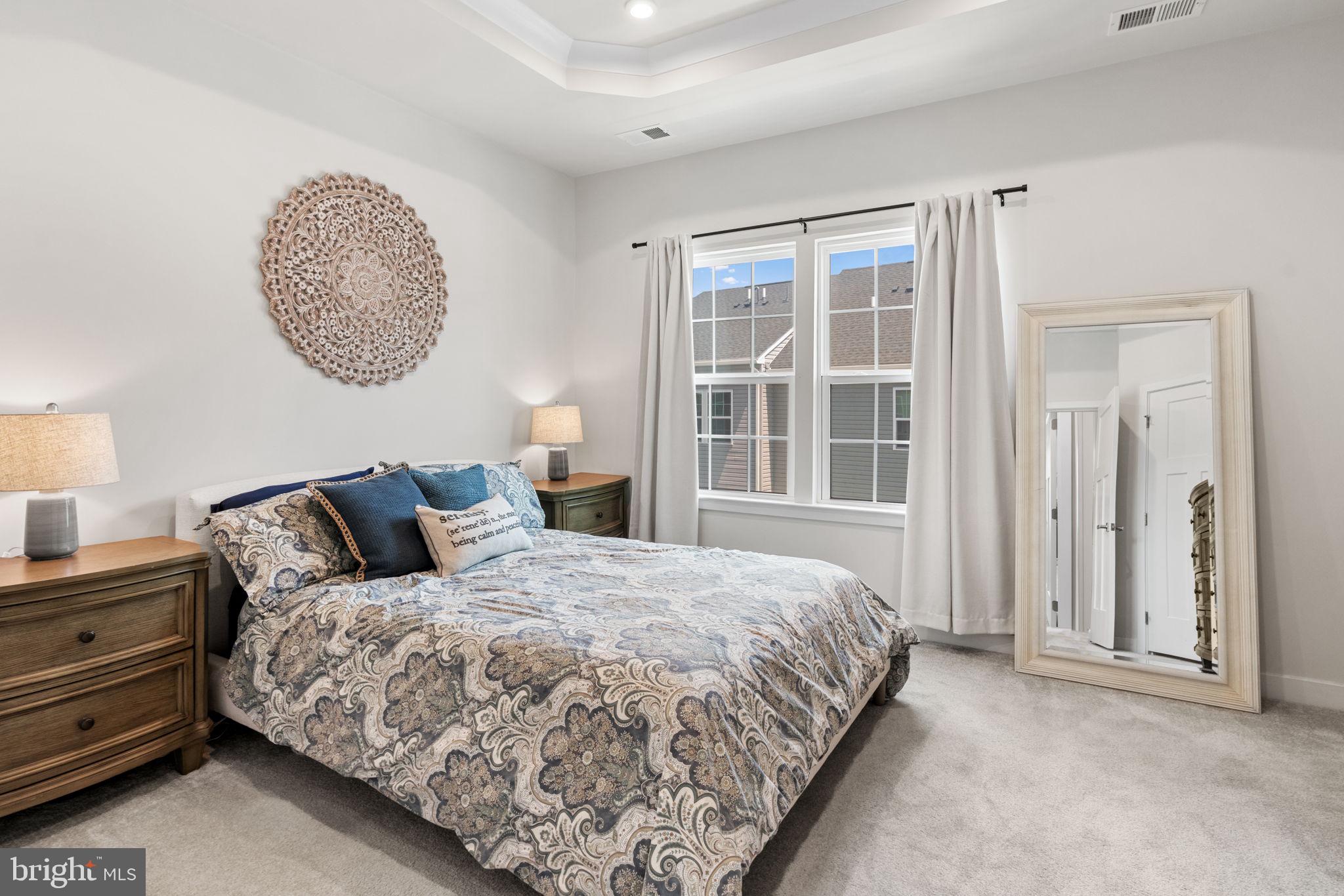 FOXWOOD RIDGE - Residential