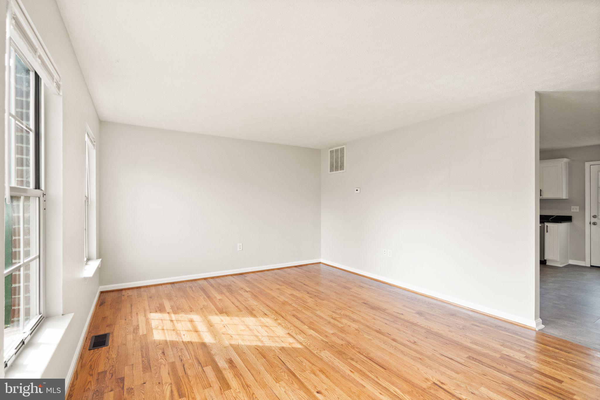 BROOKLAND HEIGHTS - Residential