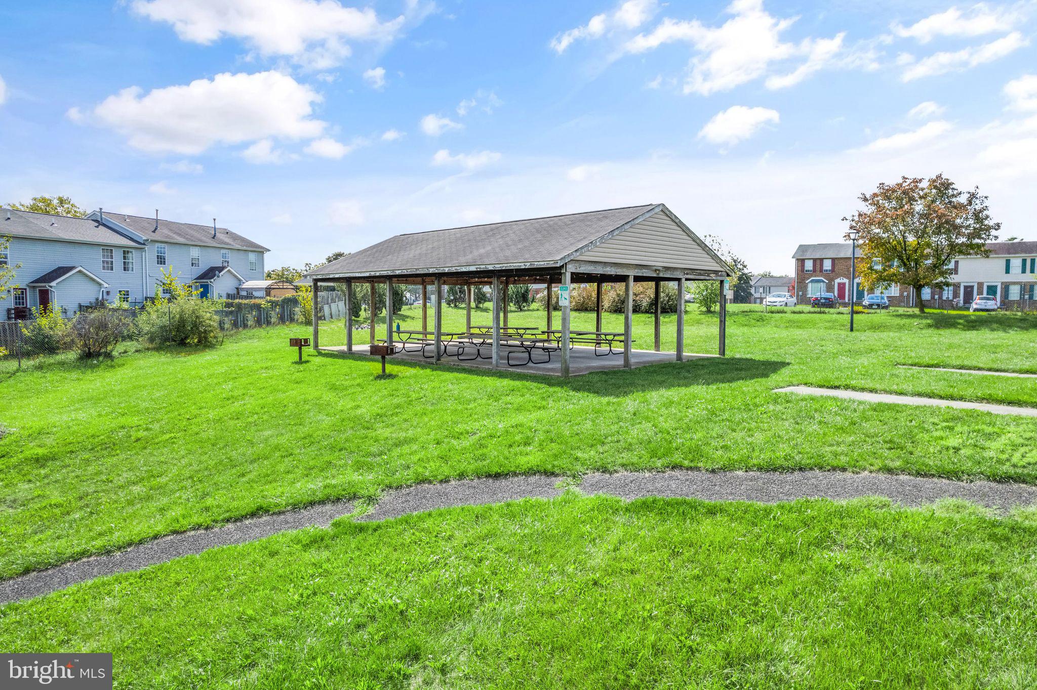 BROOKLAND HEIGHTS - Residential