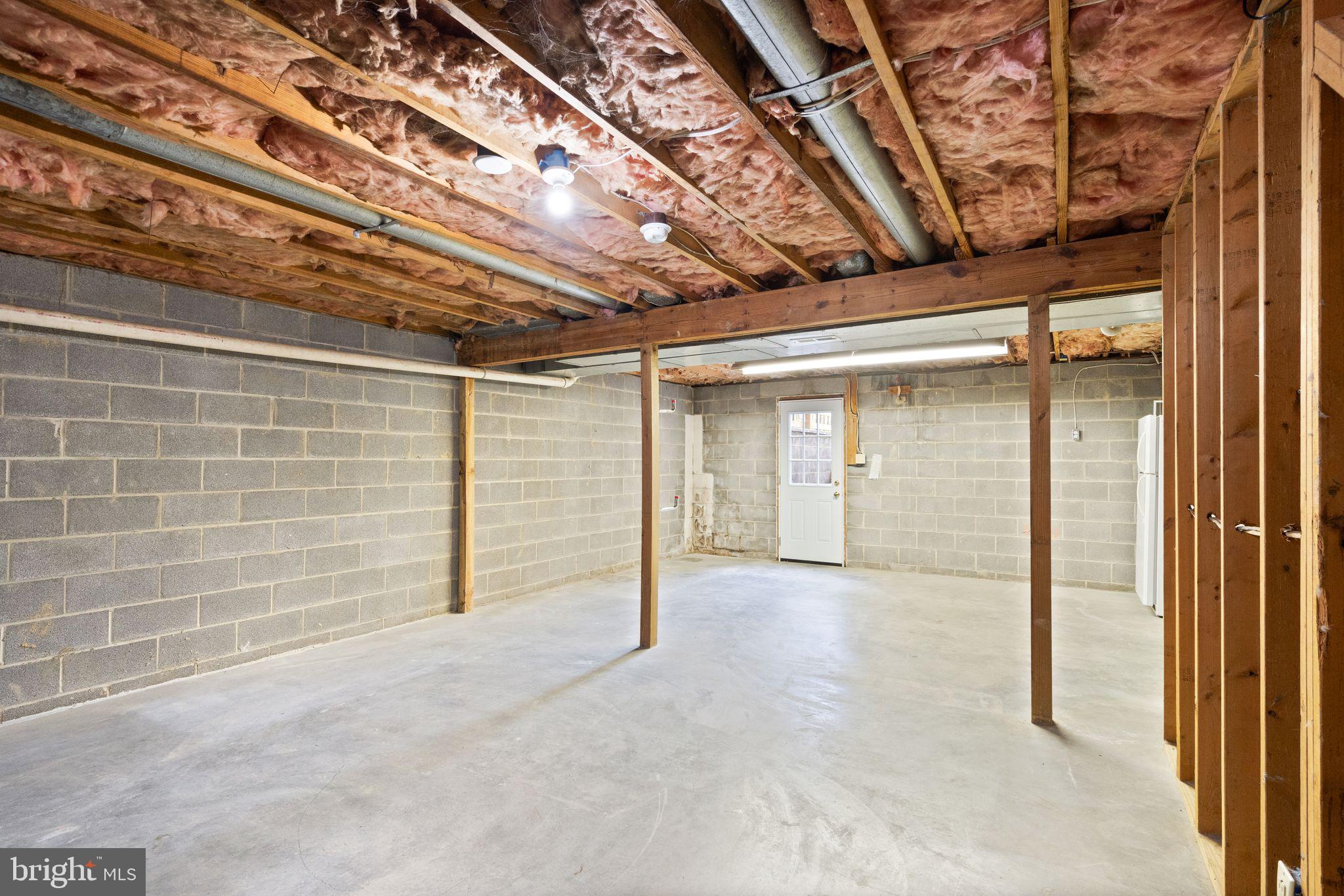 BROOKLAND HEIGHTS - Residential