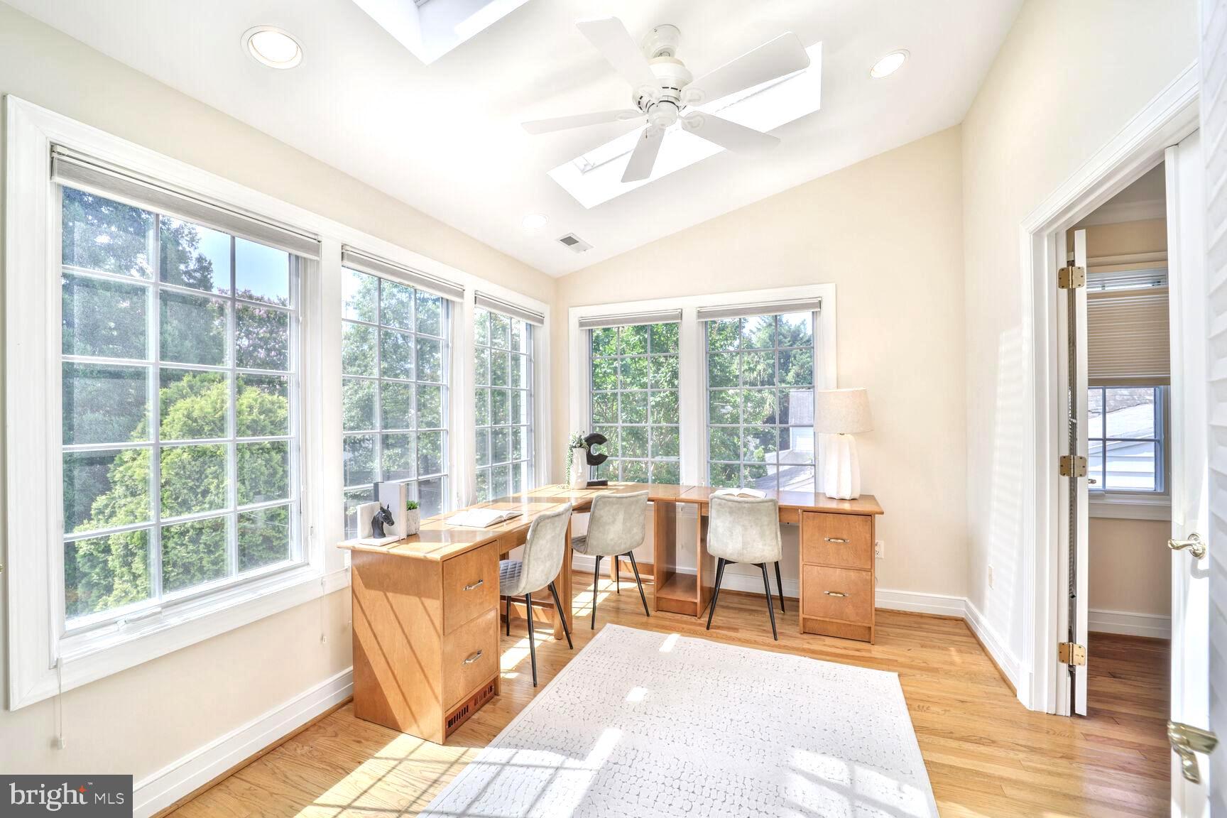 CHEVY CHASE - Residential