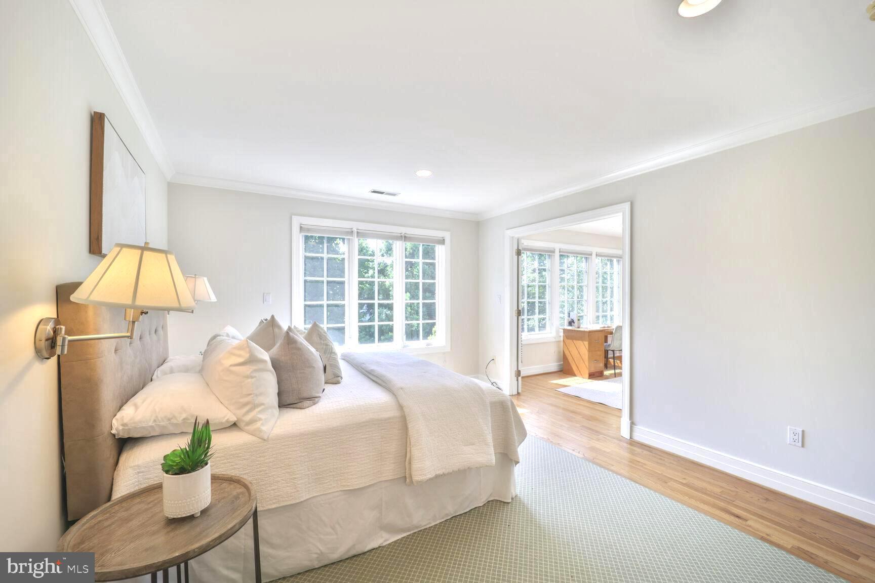 CHEVY CHASE - Residential