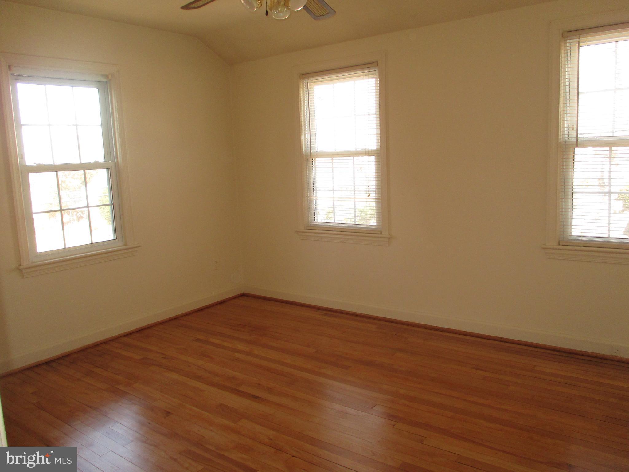 JEFFERSON MANOR - Residential Lease