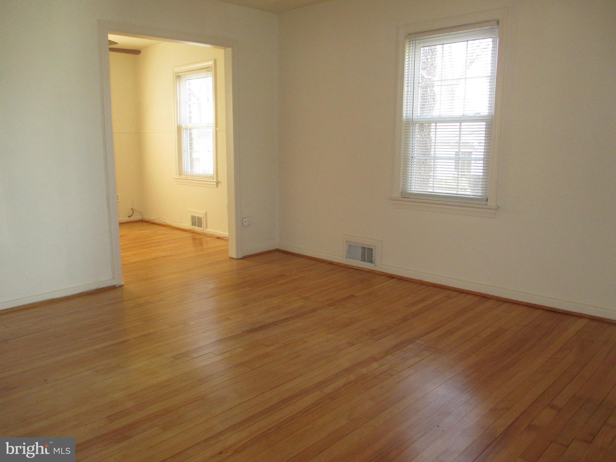 JEFFERSON MANOR - Residential Lease