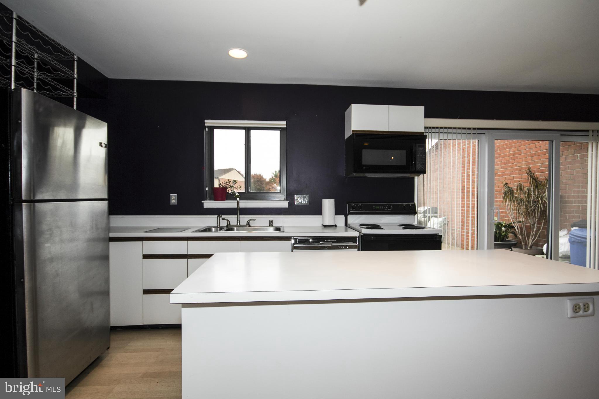 RUXTON CROSSING TOWNHSE - Residential