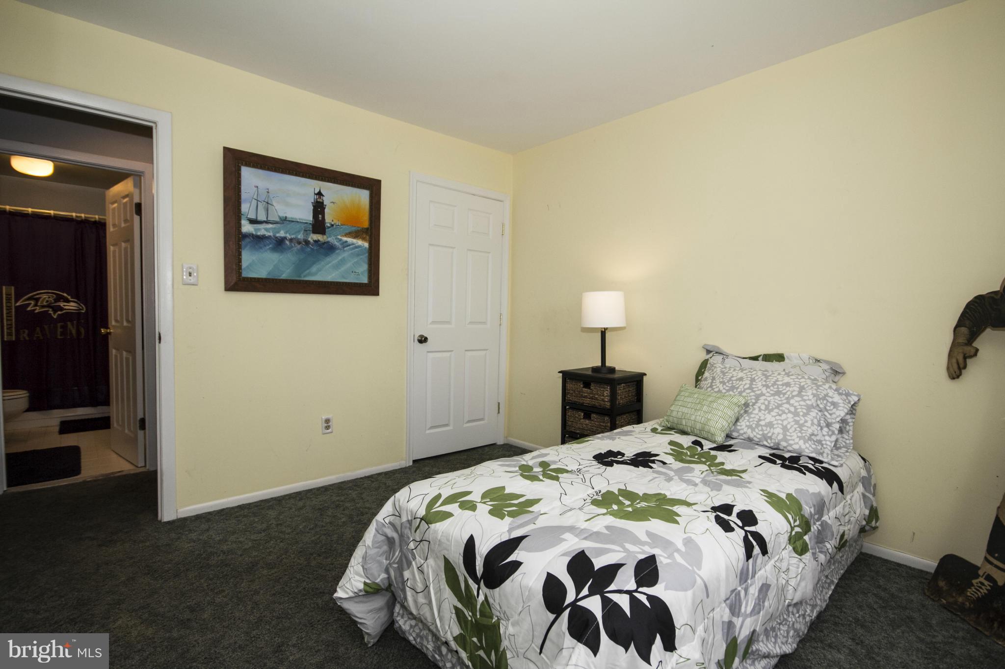 RUXTON CROSSING TOWNHSE - Residential