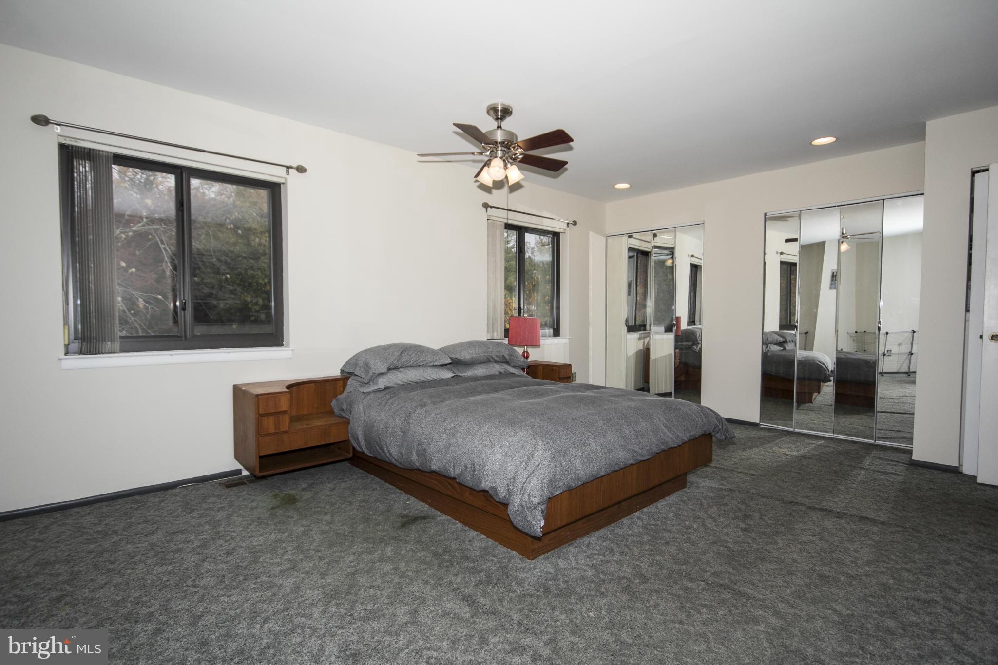 RUXTON CROSSING TOWNHSE - Residential