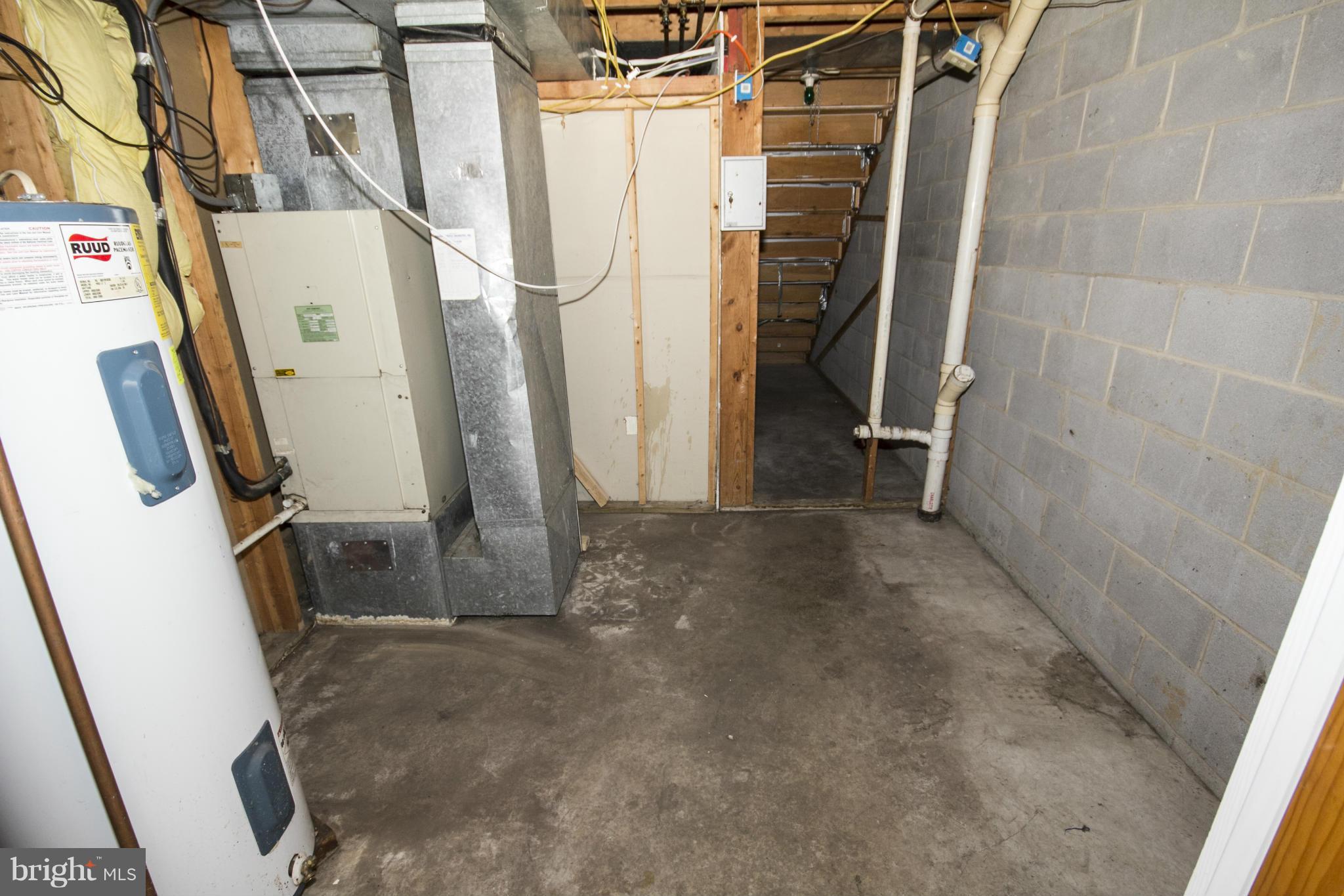 RUXTON CROSSING TOWNHSE - Residential