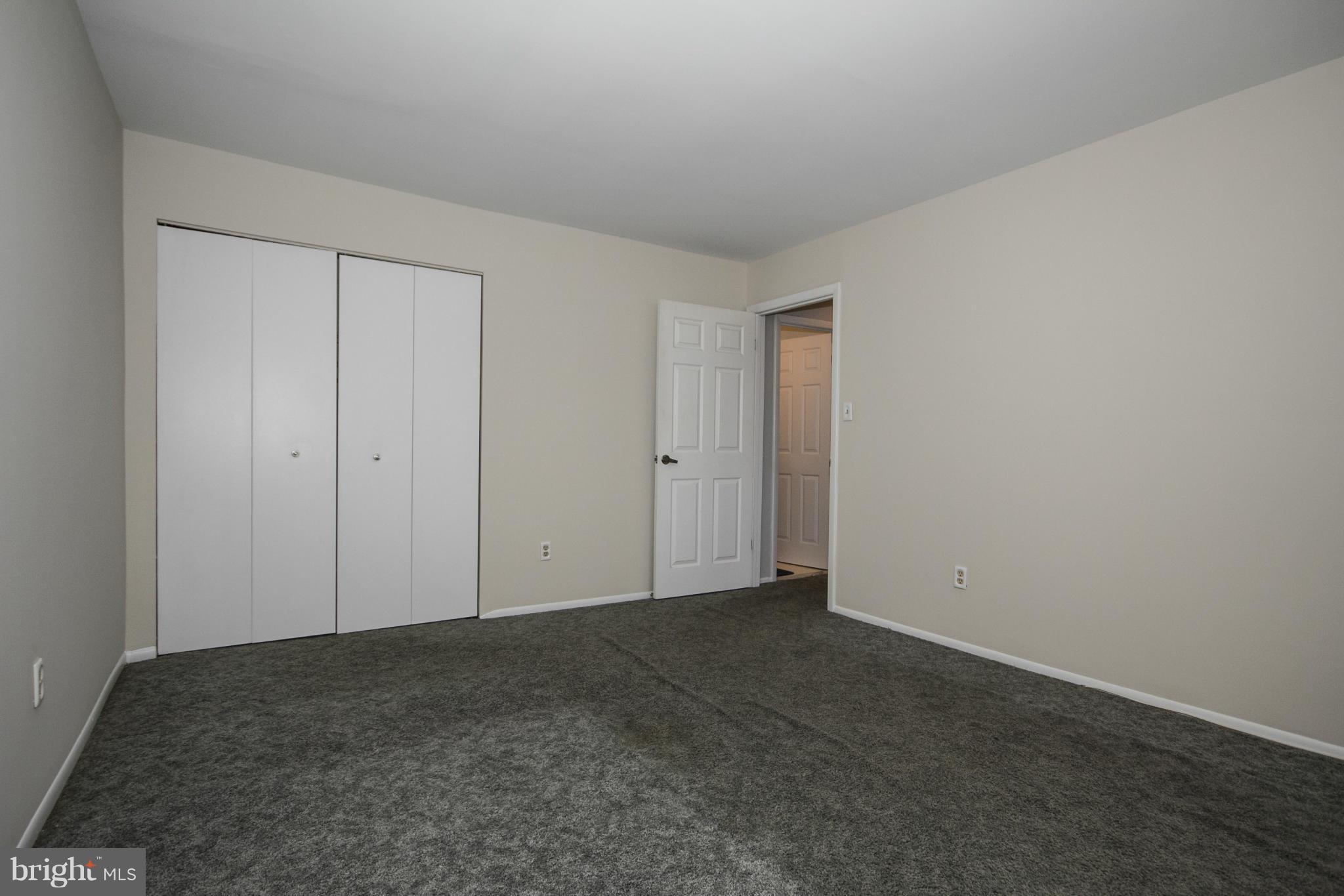 RUXTON CROSSING TOWNHSE - Residential