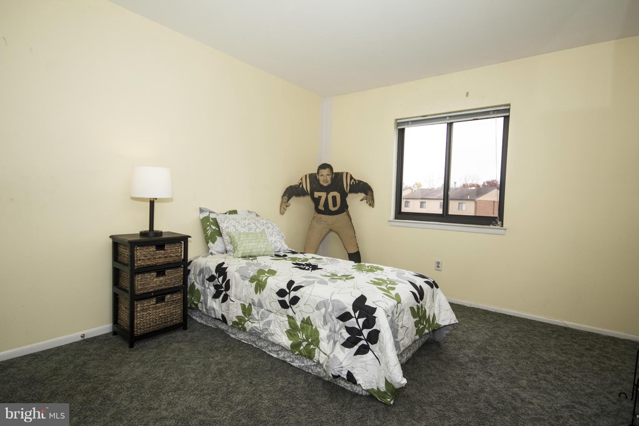 RUXTON CROSSING TOWNHSE - Residential