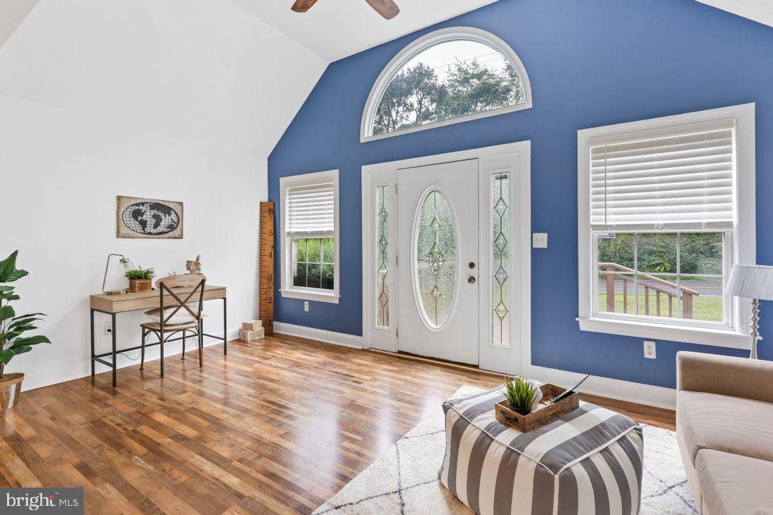 CASTLETON - Residential