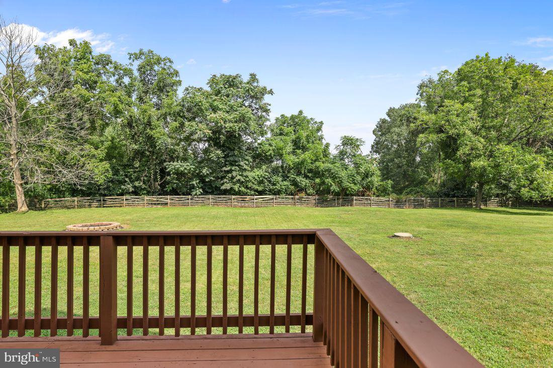 CASTLETON - Residential