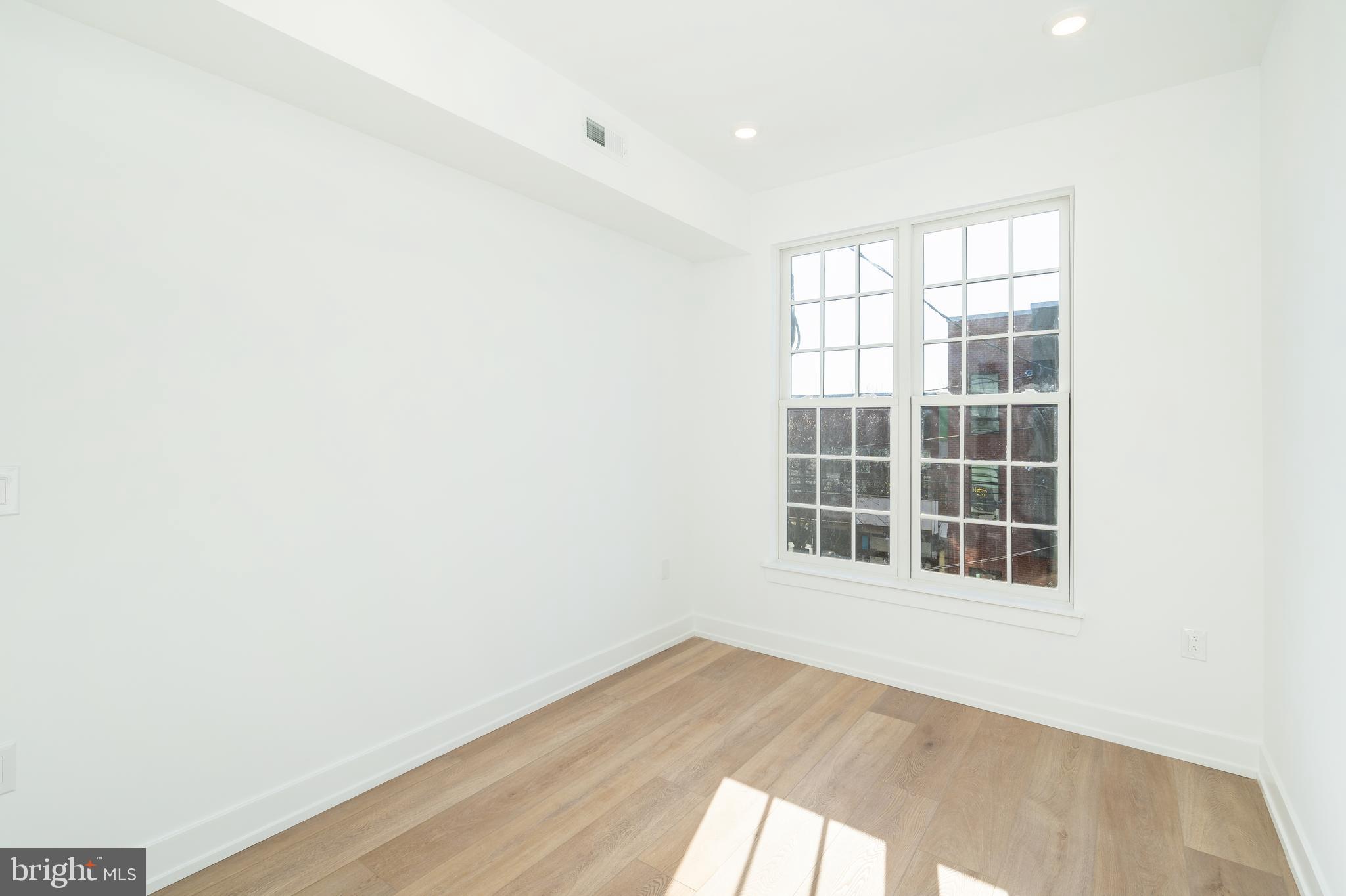 FISHTOWN - Residential Lease