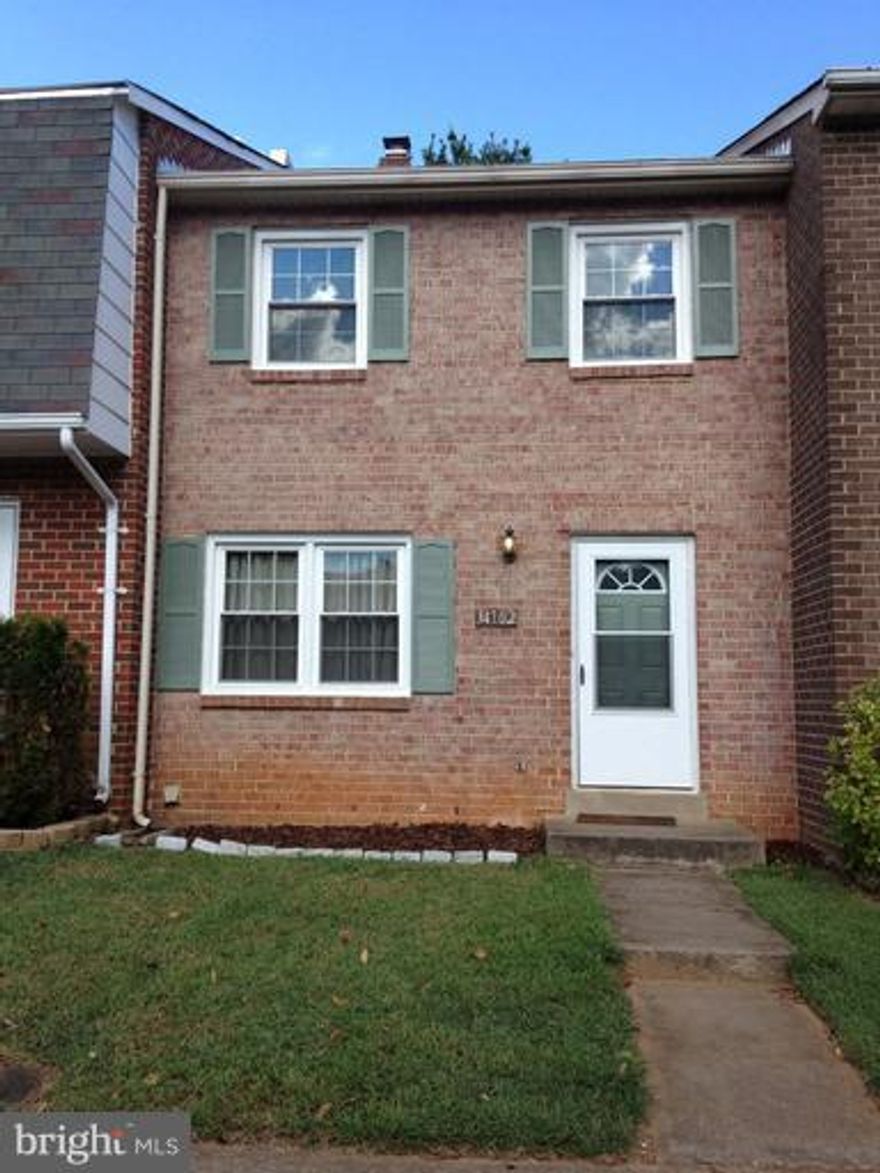 This lovely, well maintained home won't last long! It has been freshly painted with top to bottom cleaning after the property was vacated. Great outdoor area opens up to a beautiful green space with woods beyond. Great location, close to schools, shopping and 95! Minutes to Ft Belvoir. This lovely home is in a wonderful community in the heart of Dale City!