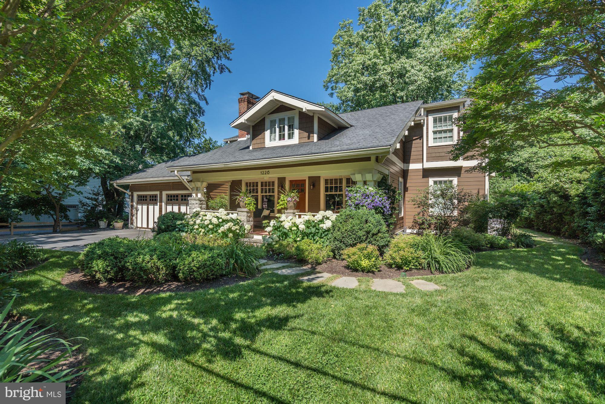 INGLESIDE - Residential