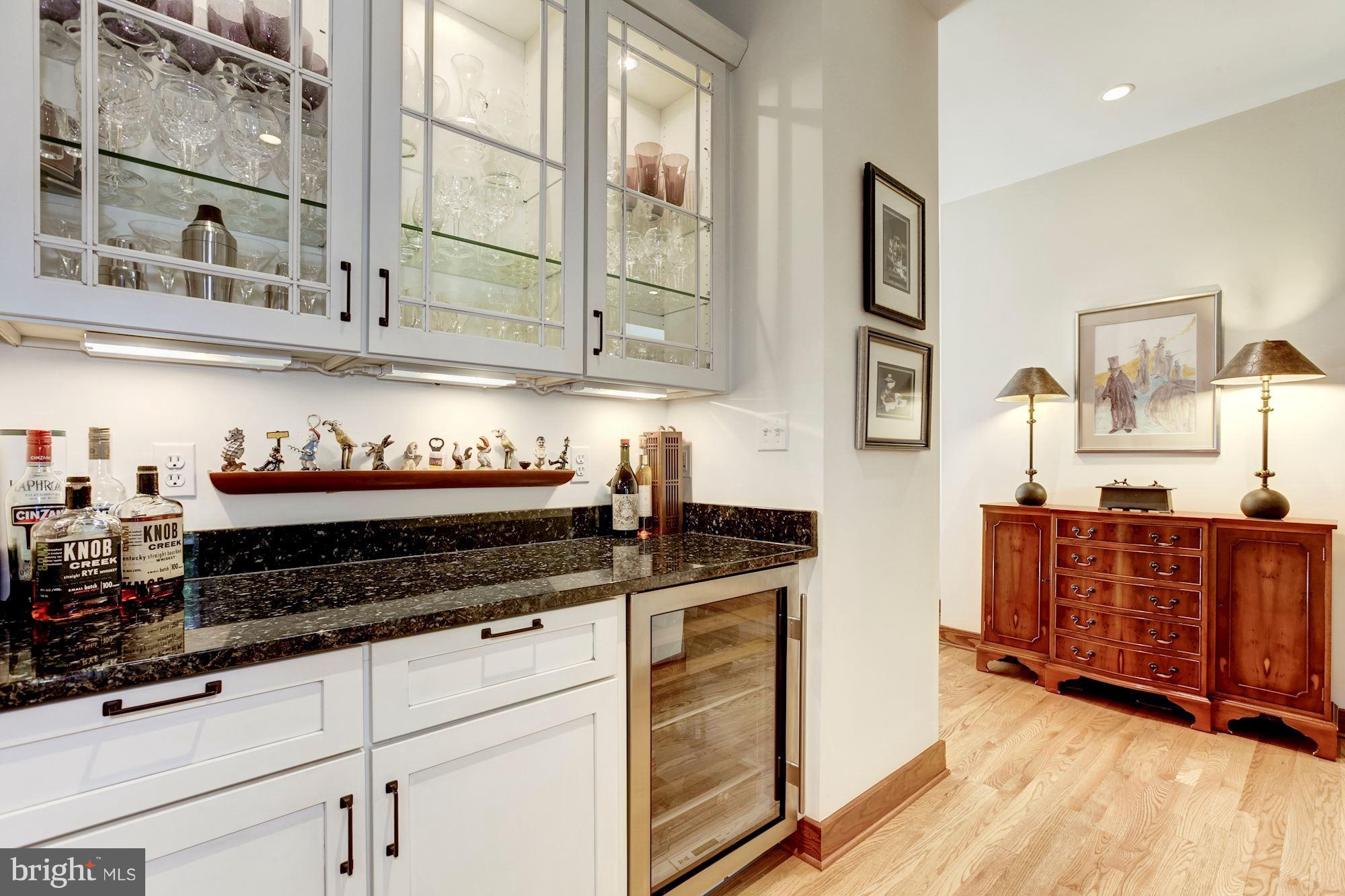 INGLESIDE - Residential