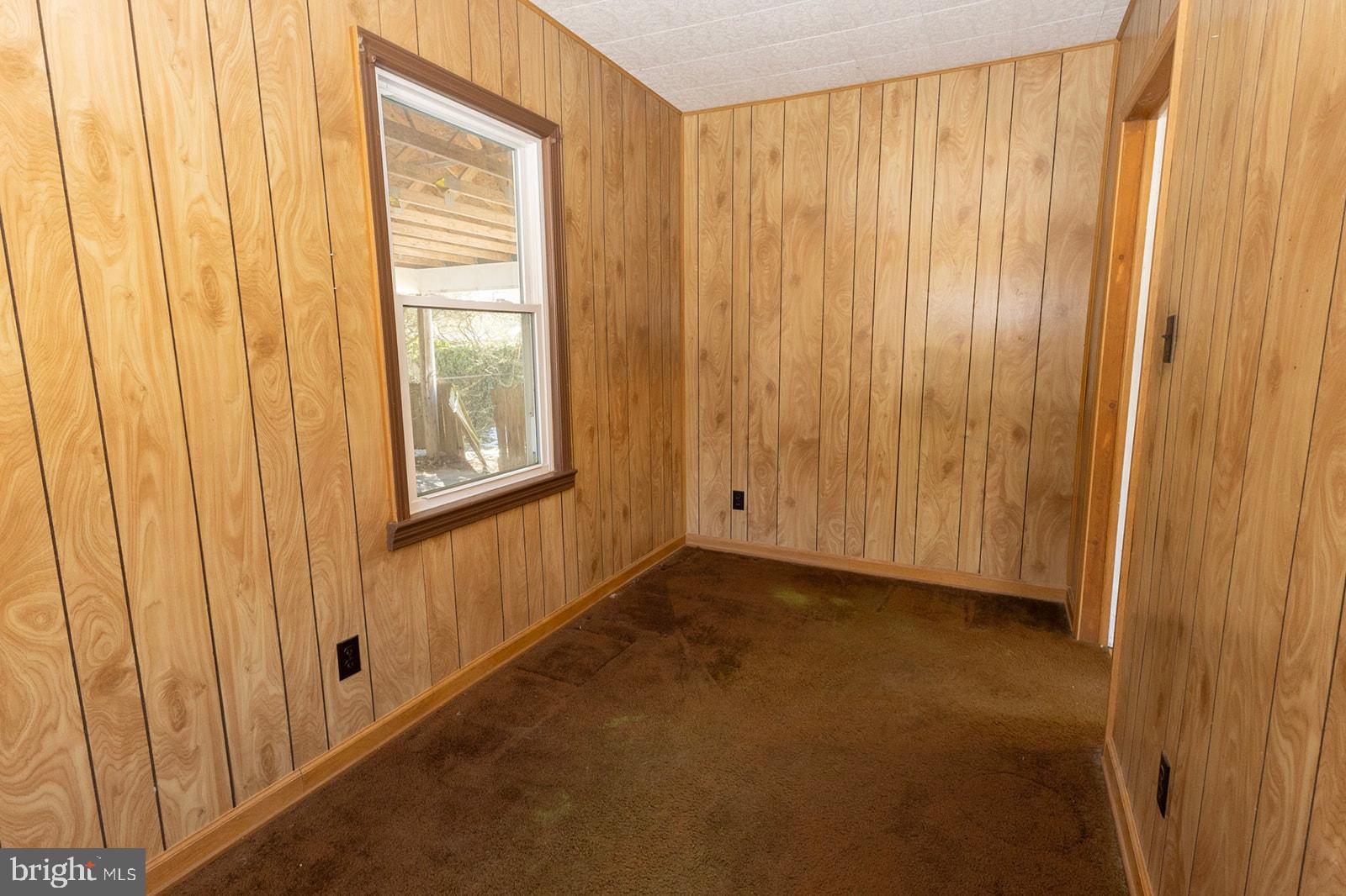 TOWN CREEK - Residential