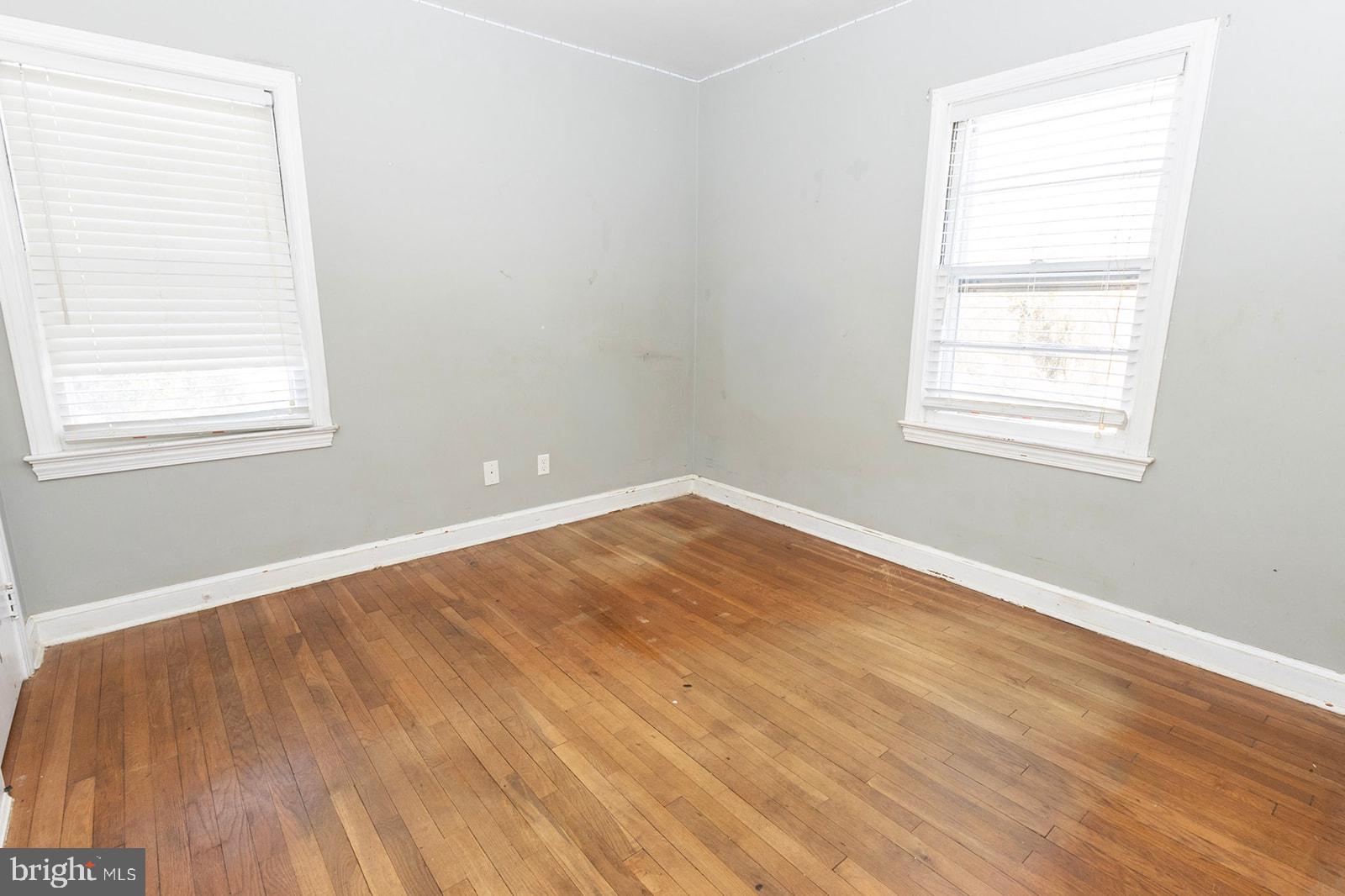 TOWN CREEK - Residential