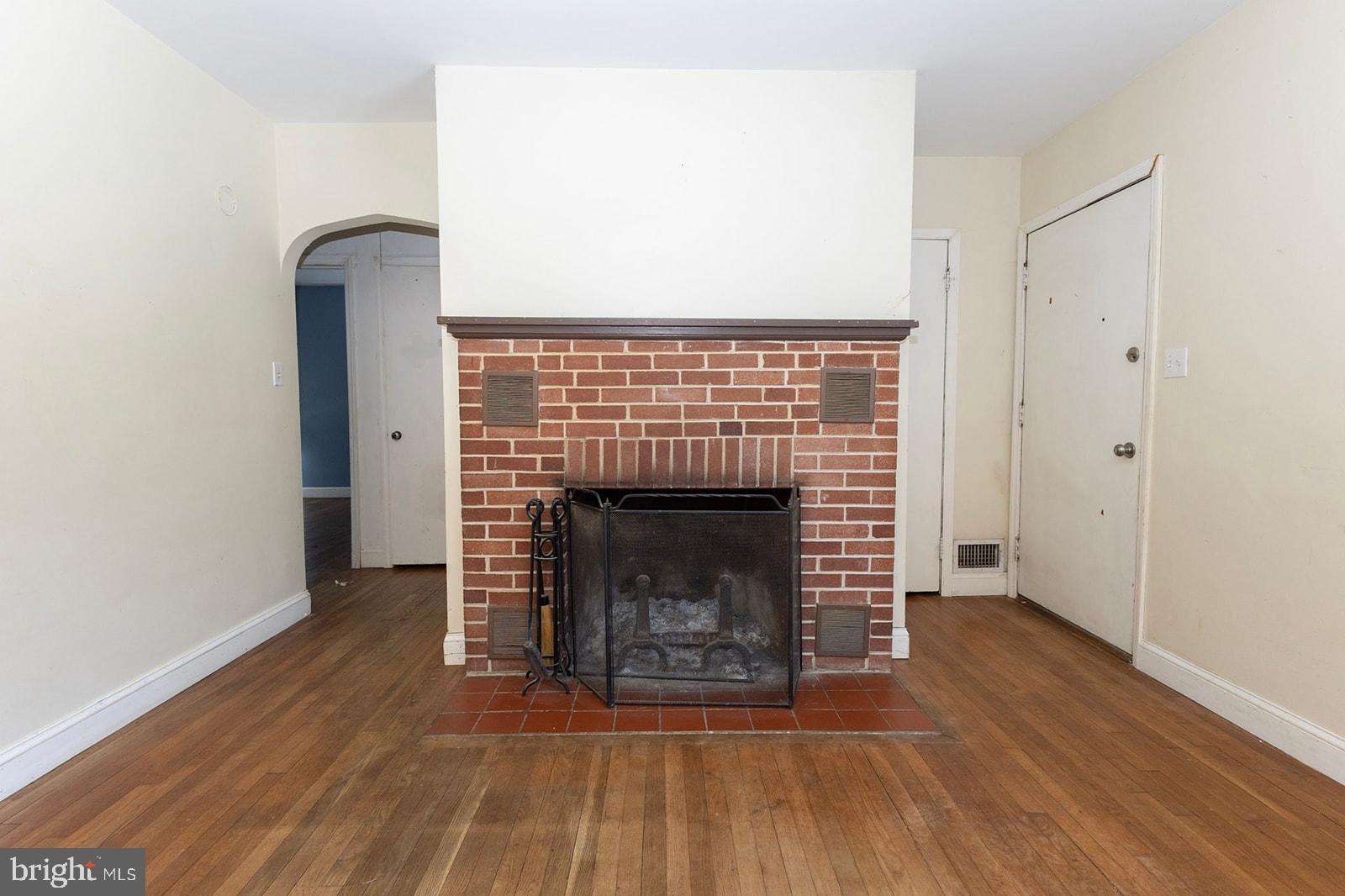 TOWN CREEK - Residential