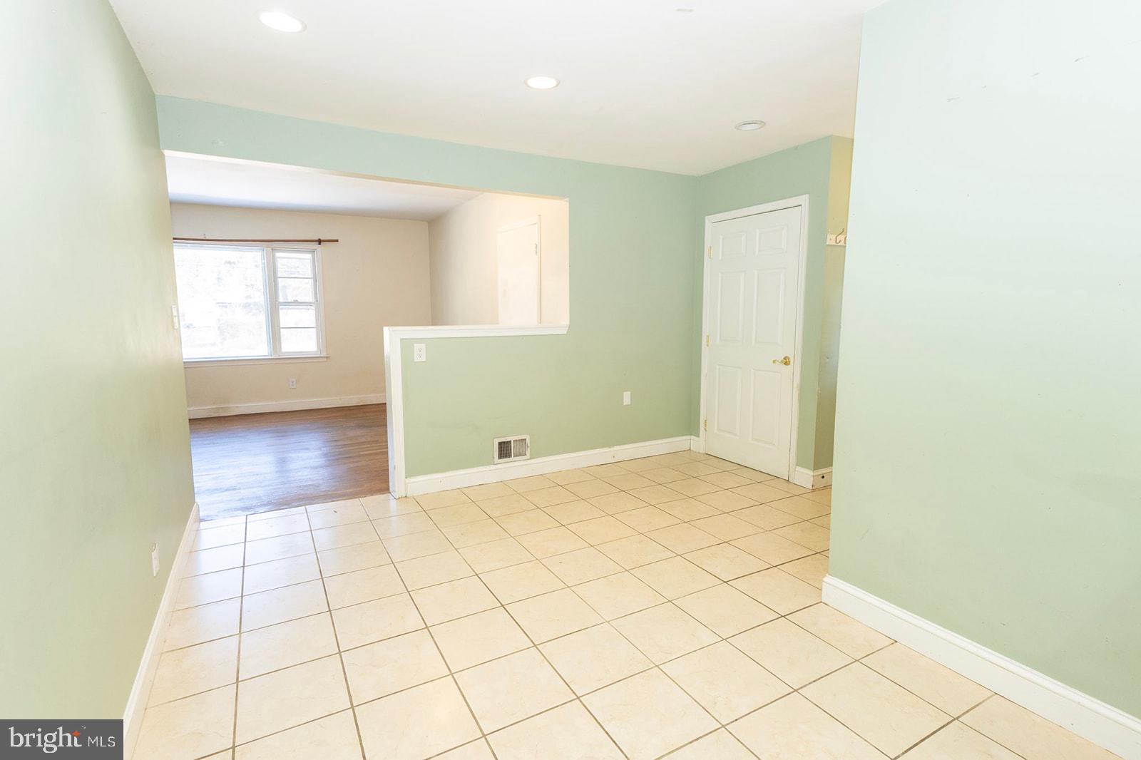 TOWN CREEK - Residential