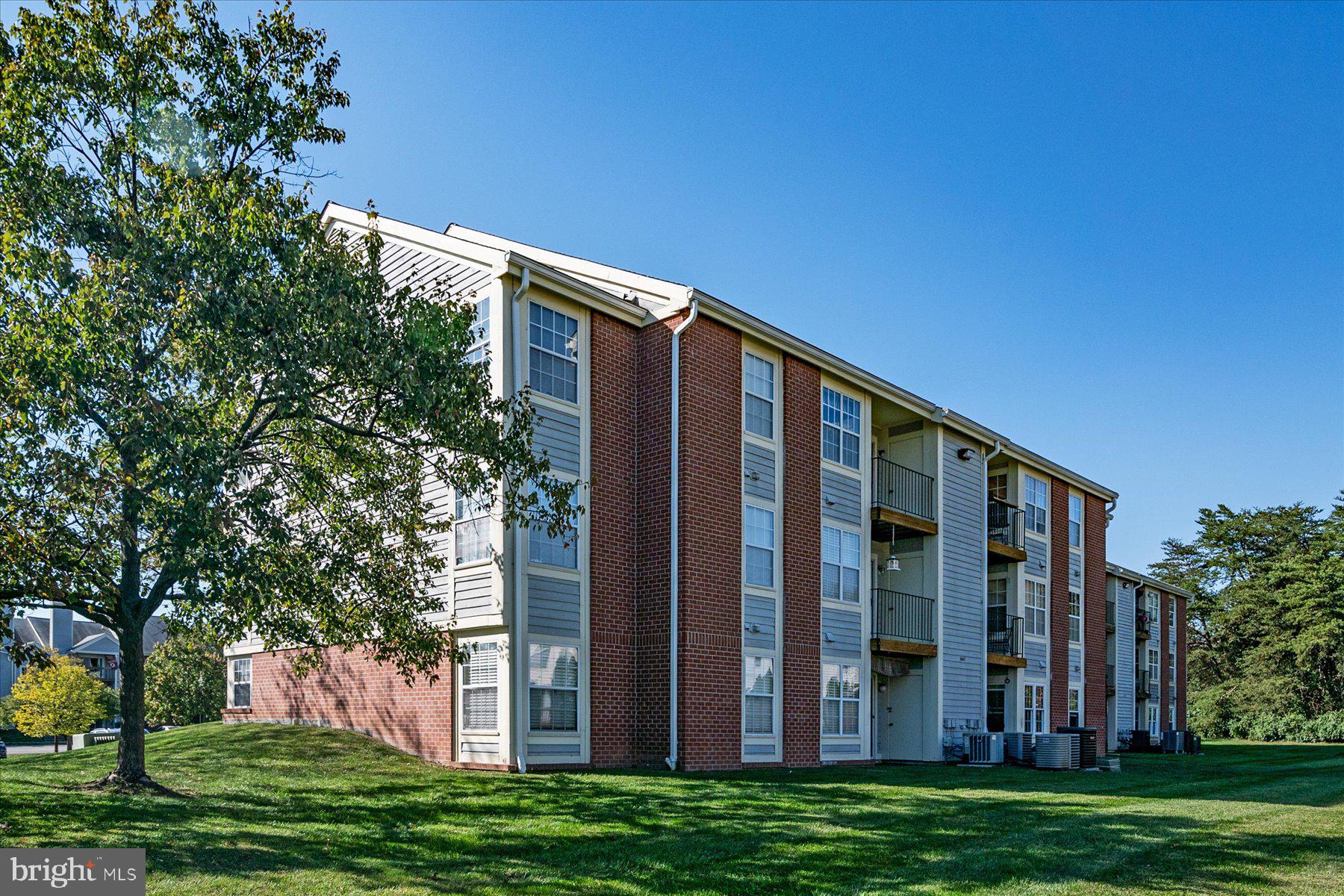 CROMWELL FOUNTAIN - Residential Lease