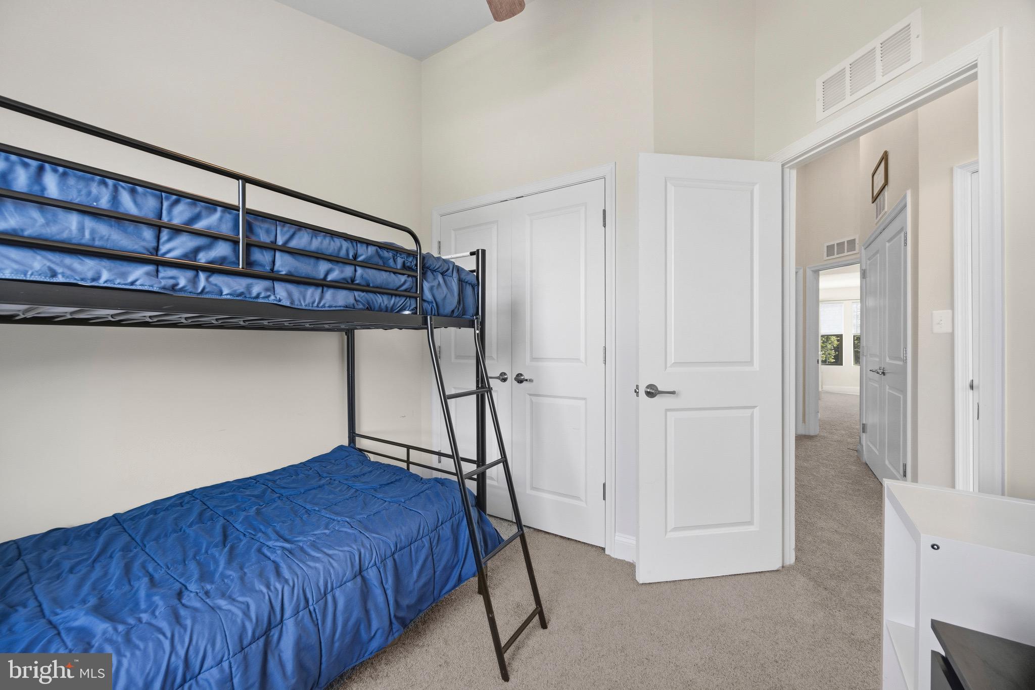 TRAILS AT BEECH CREEK - Residential Lease