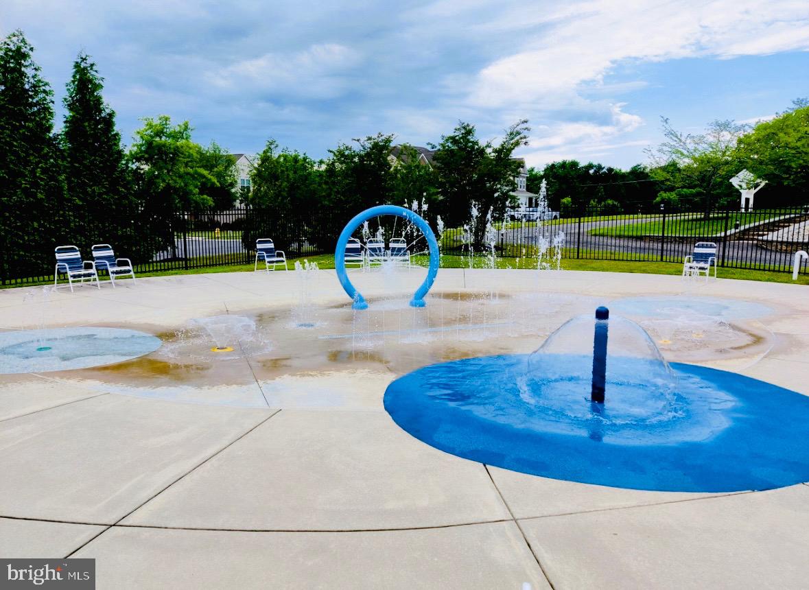 TRAILS AT BEECH CREEK - Residential Lease