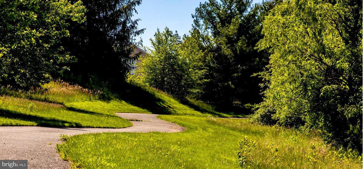 TRAILS AT BEECH CREEK - Residential Lease