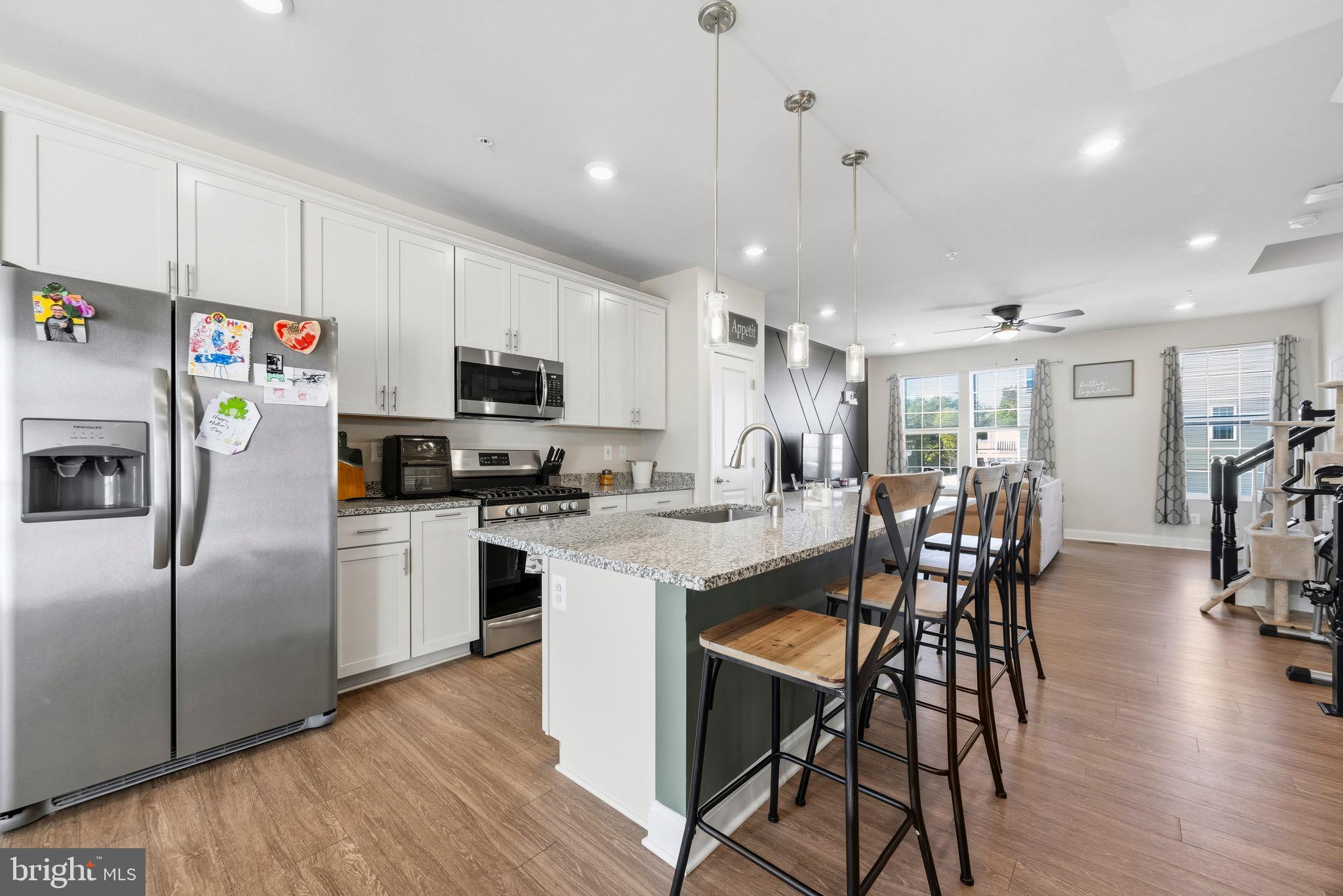 TRAILS AT BEECH CREEK - Residential Lease