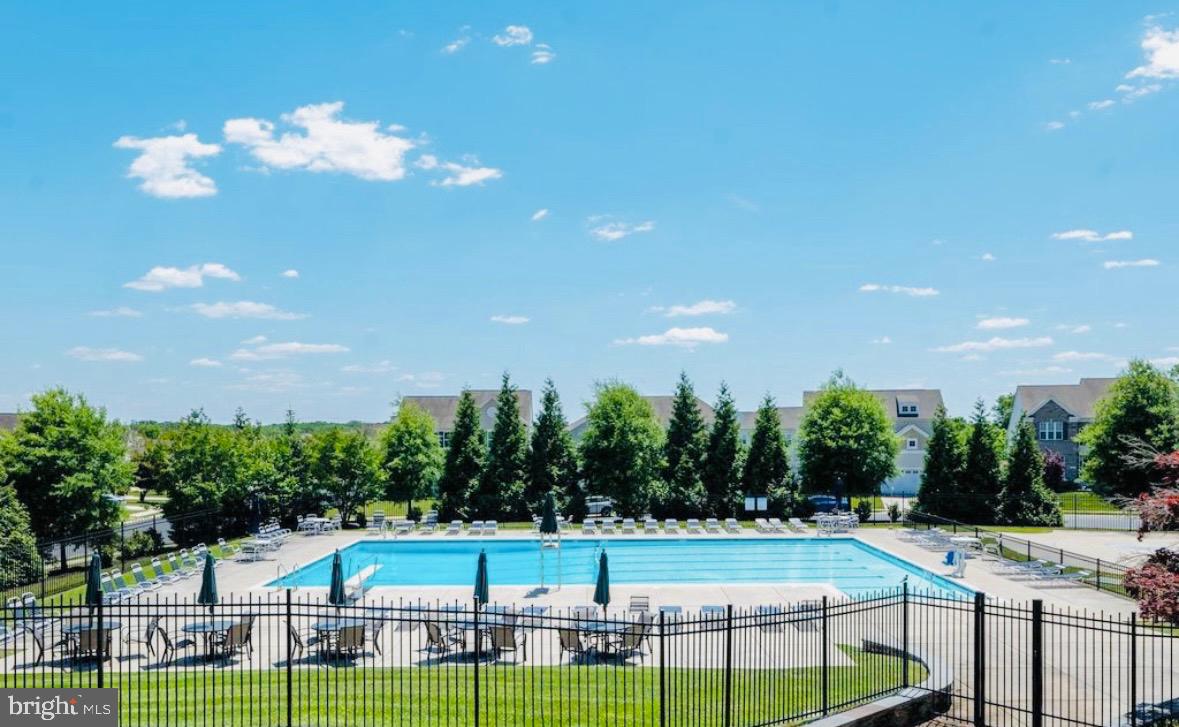 TRAILS AT BEECH CREEK - Residential Lease