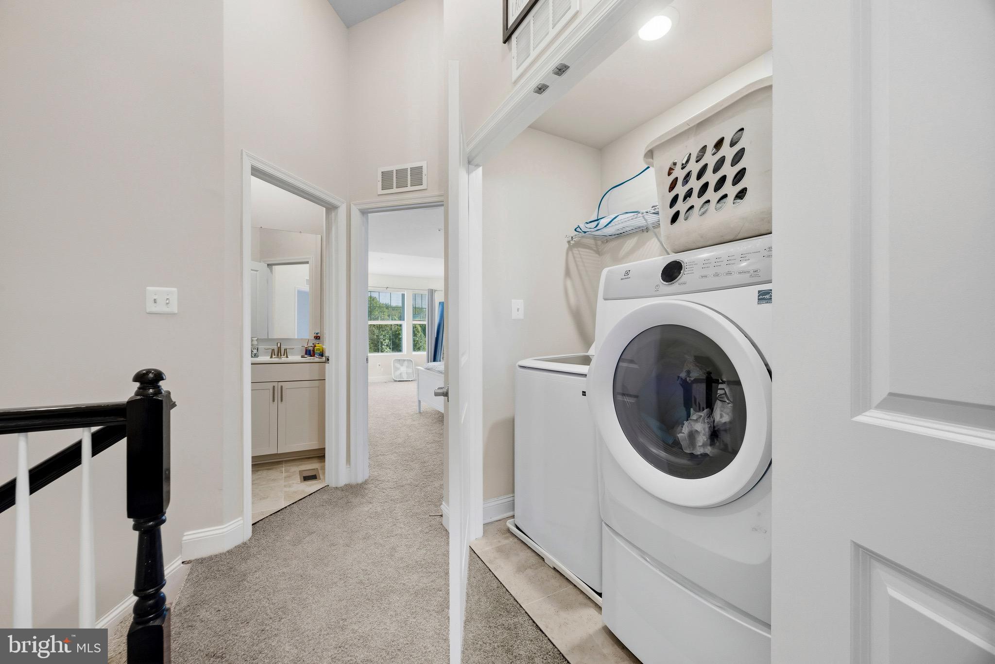 TRAILS AT BEECH CREEK - Residential Lease