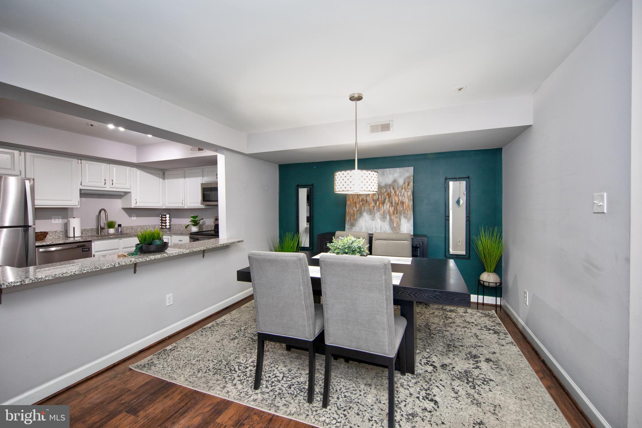 BRENTWOOD PARK - Residential