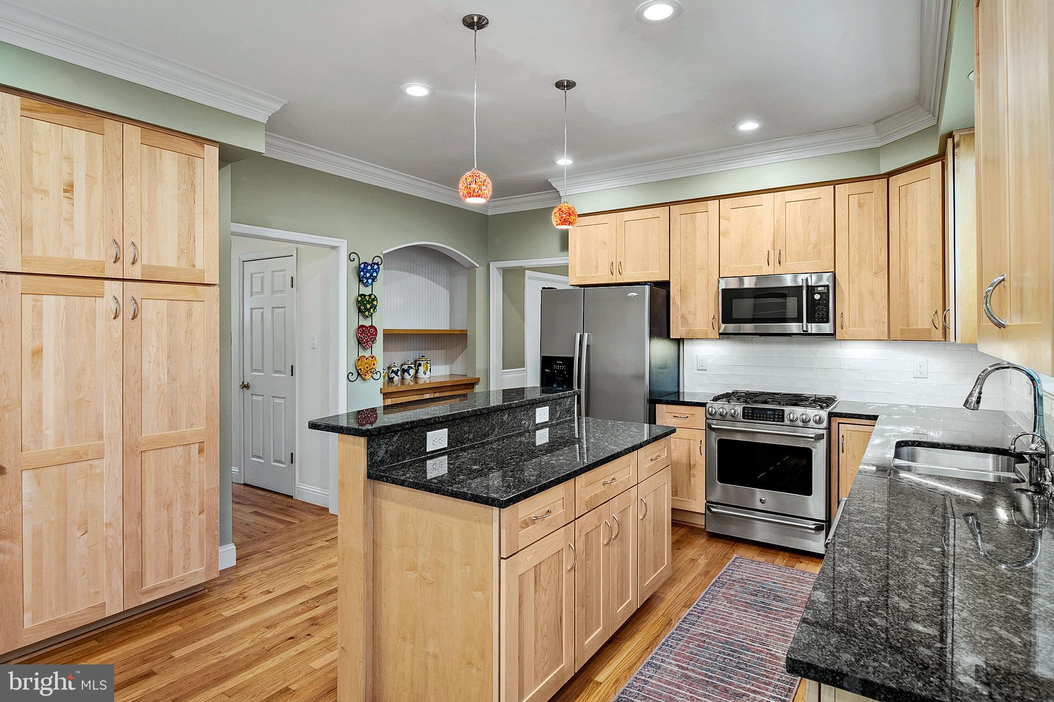 THE WILLOWS OF CROFTON - Residential