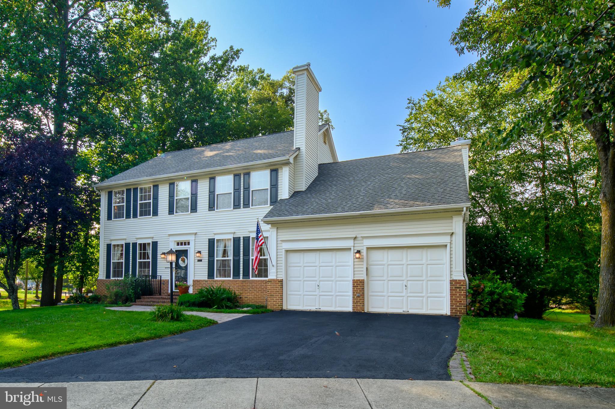 THE WILLOWS OF CROFTON - Residential