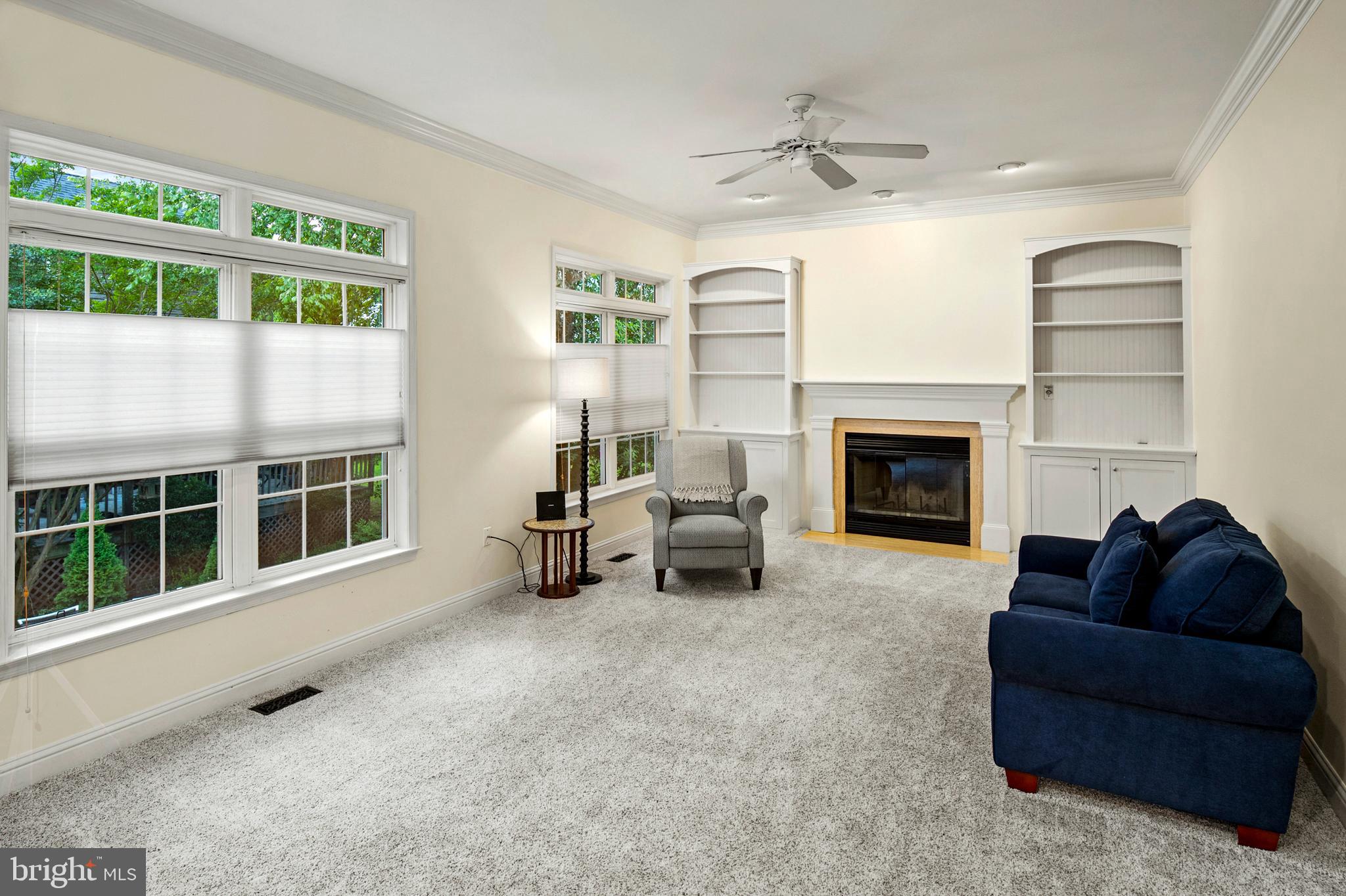 THE WILLOWS OF CROFTON - Residential