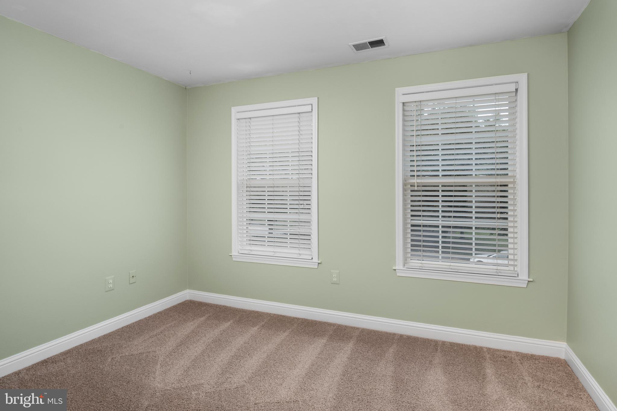 THE WILLOWS OF CROFTON - Residential