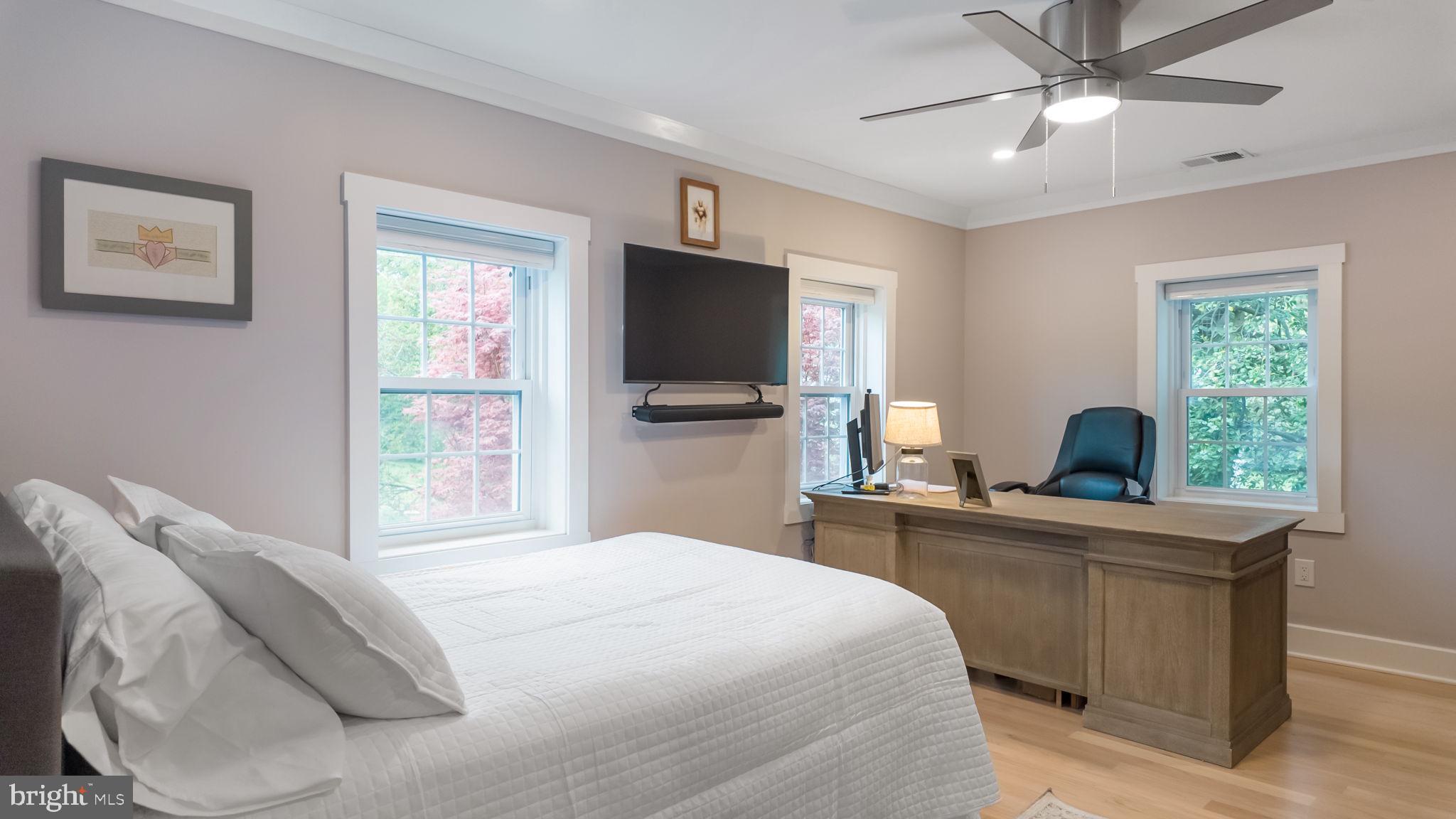 GLENSIDE - Residential