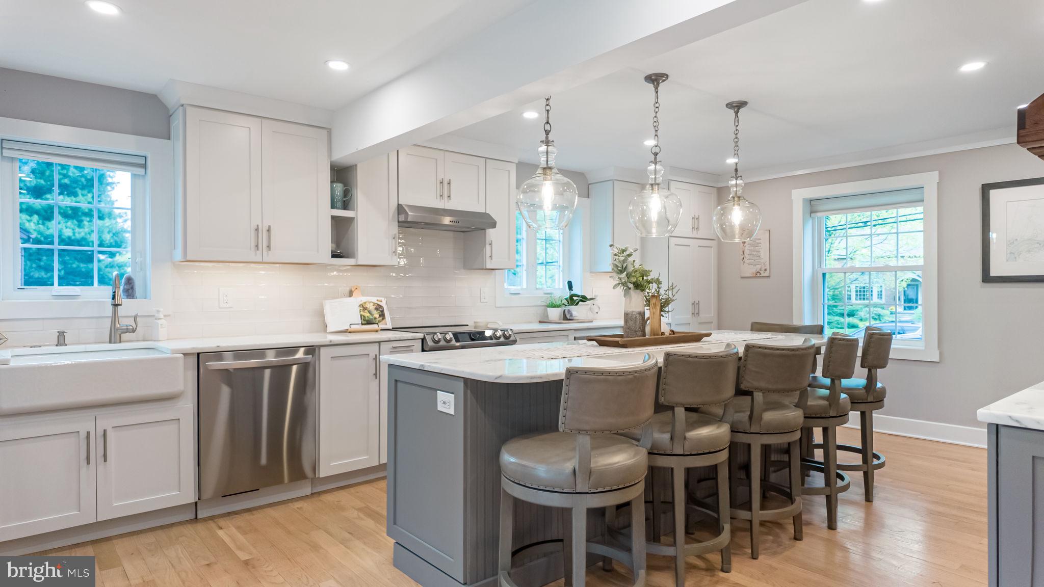 GLENSIDE - Residential