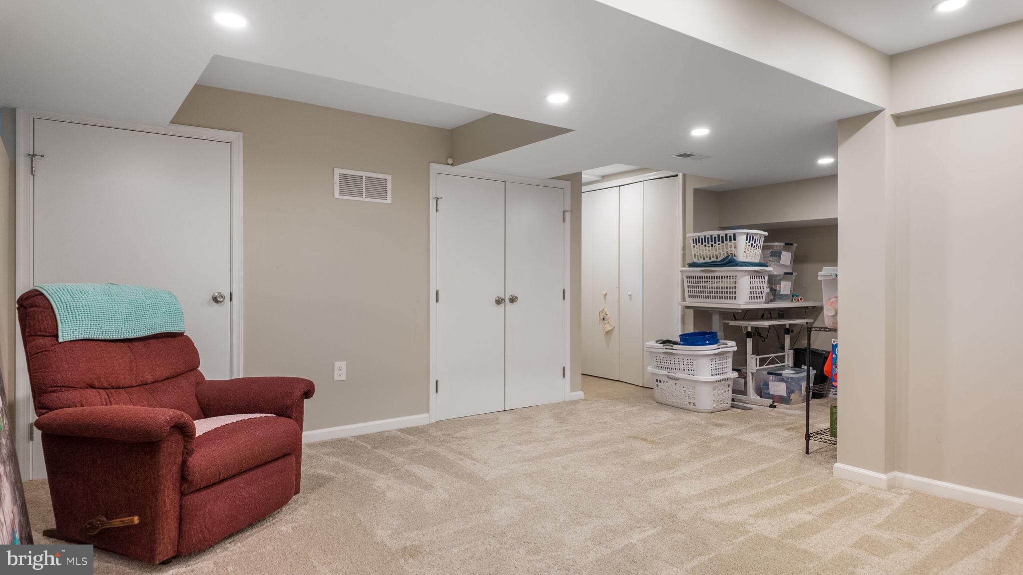 GLENSIDE - Residential