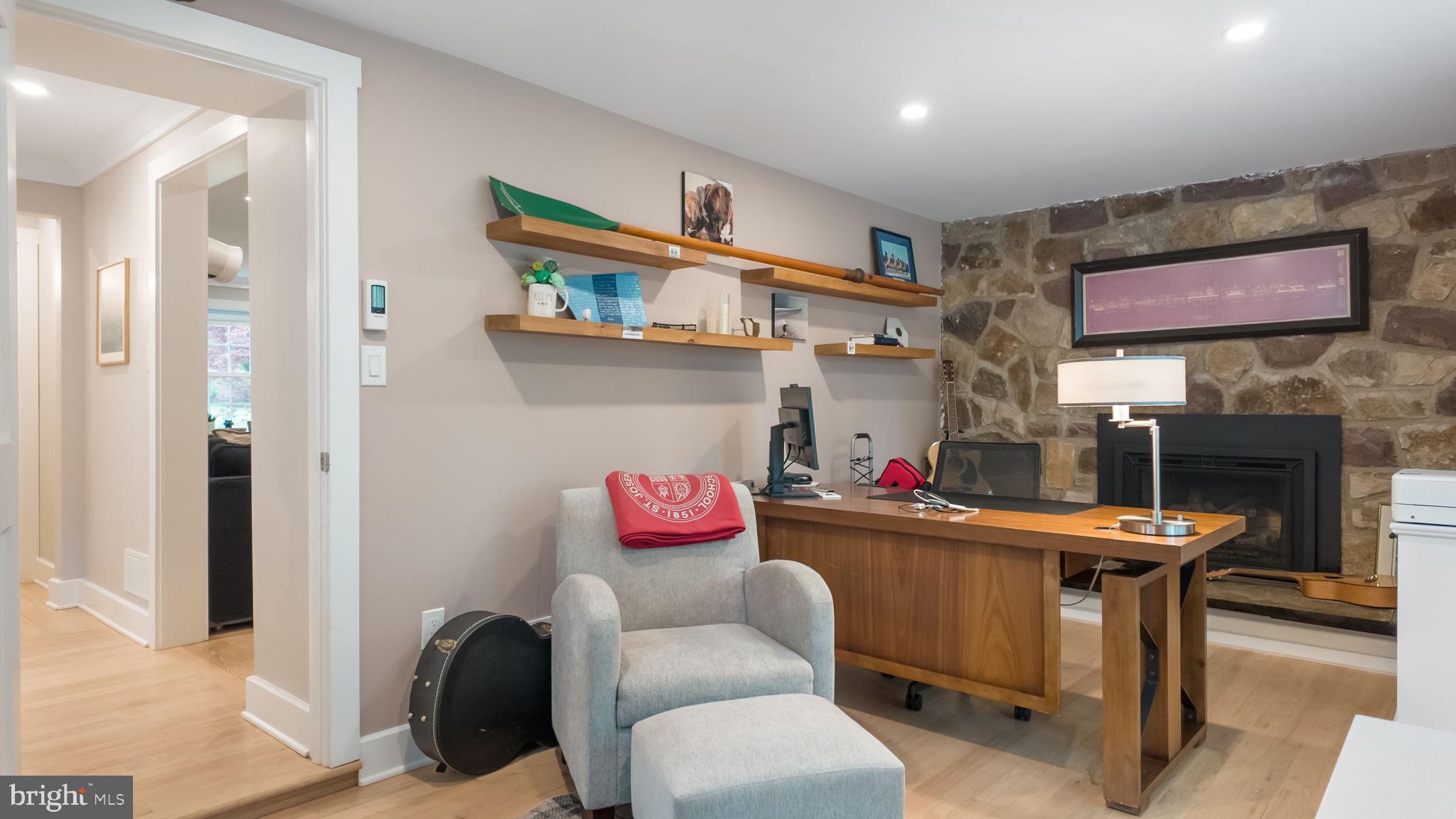 GLENSIDE - Residential