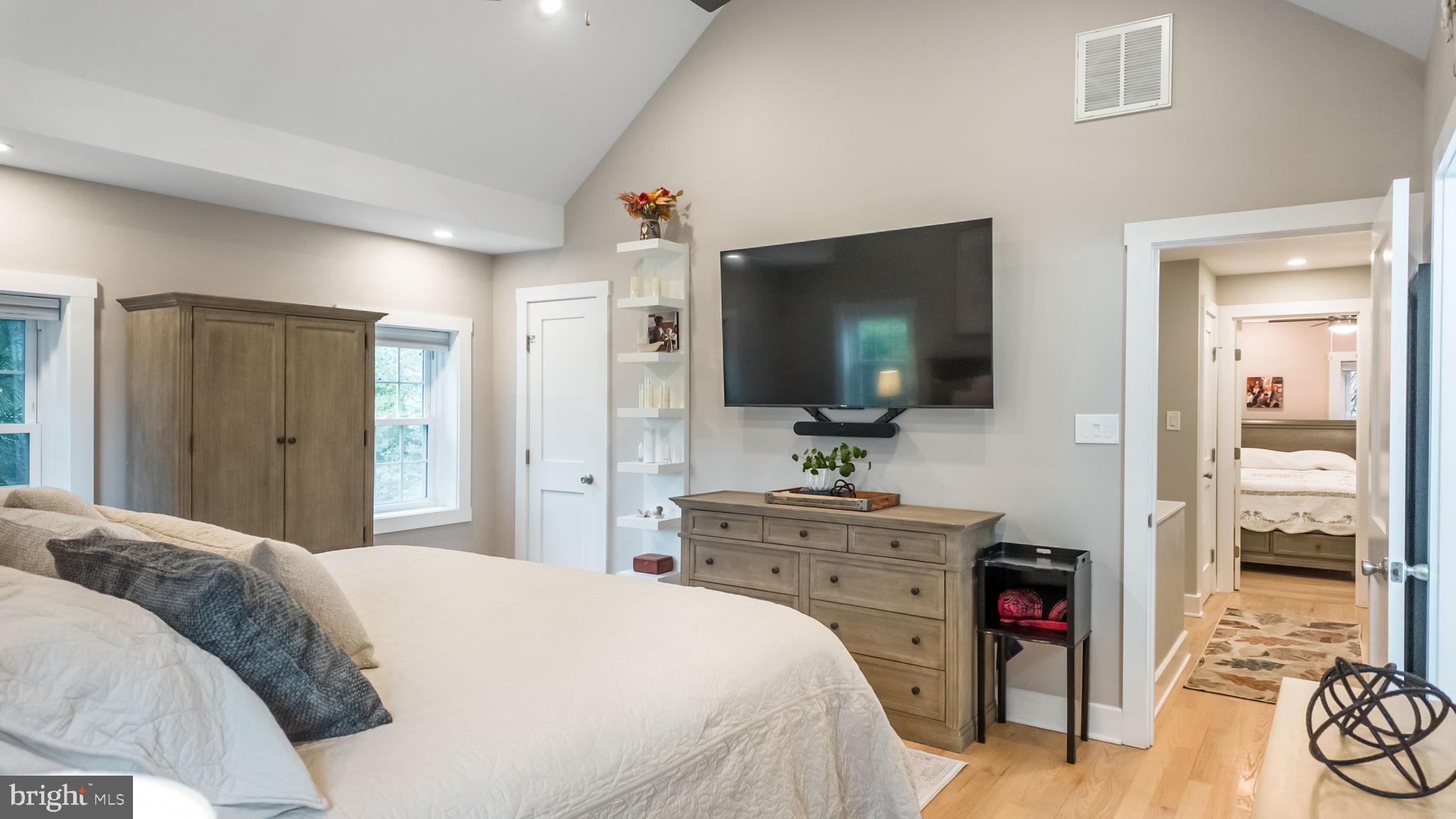 GLENSIDE - Residential