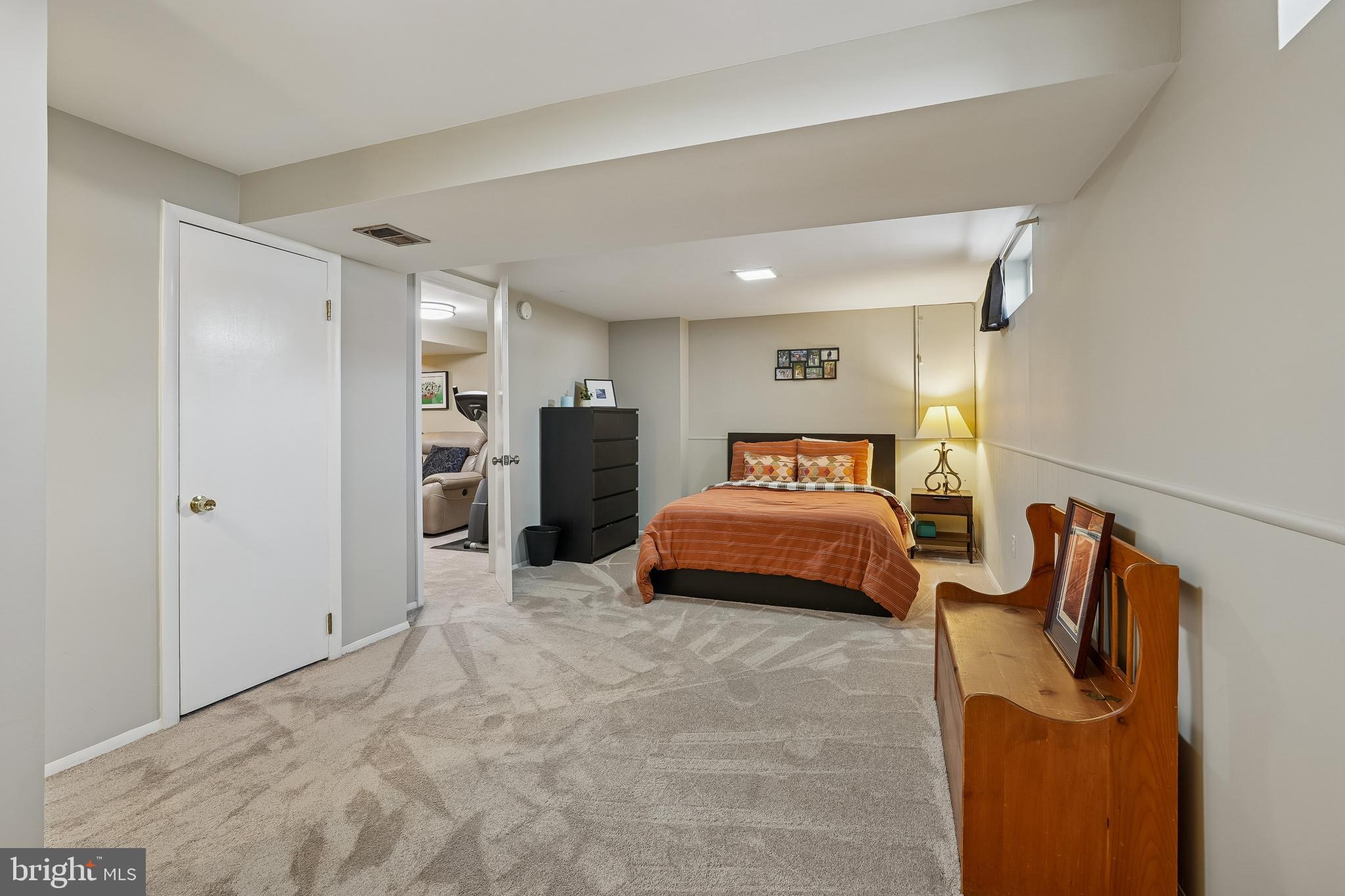 GEORGETOWN VILLAGE - Residential