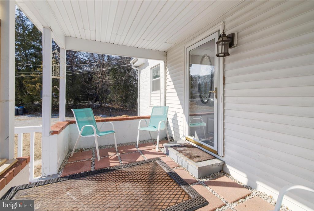 Photo of 1608 Wall Drive, PASADENA, MD 21122 (MLS # MDAA2137664)