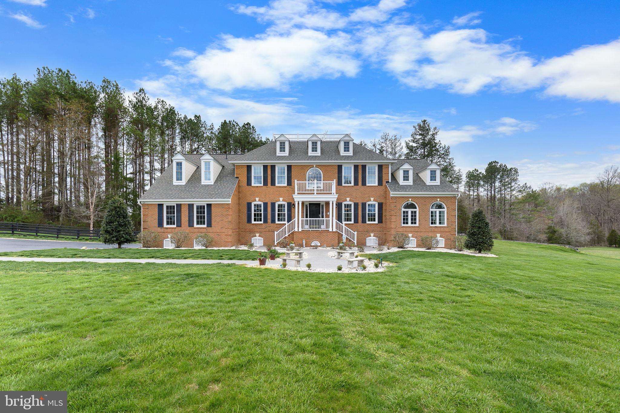 SEVEN LAKES - Residential