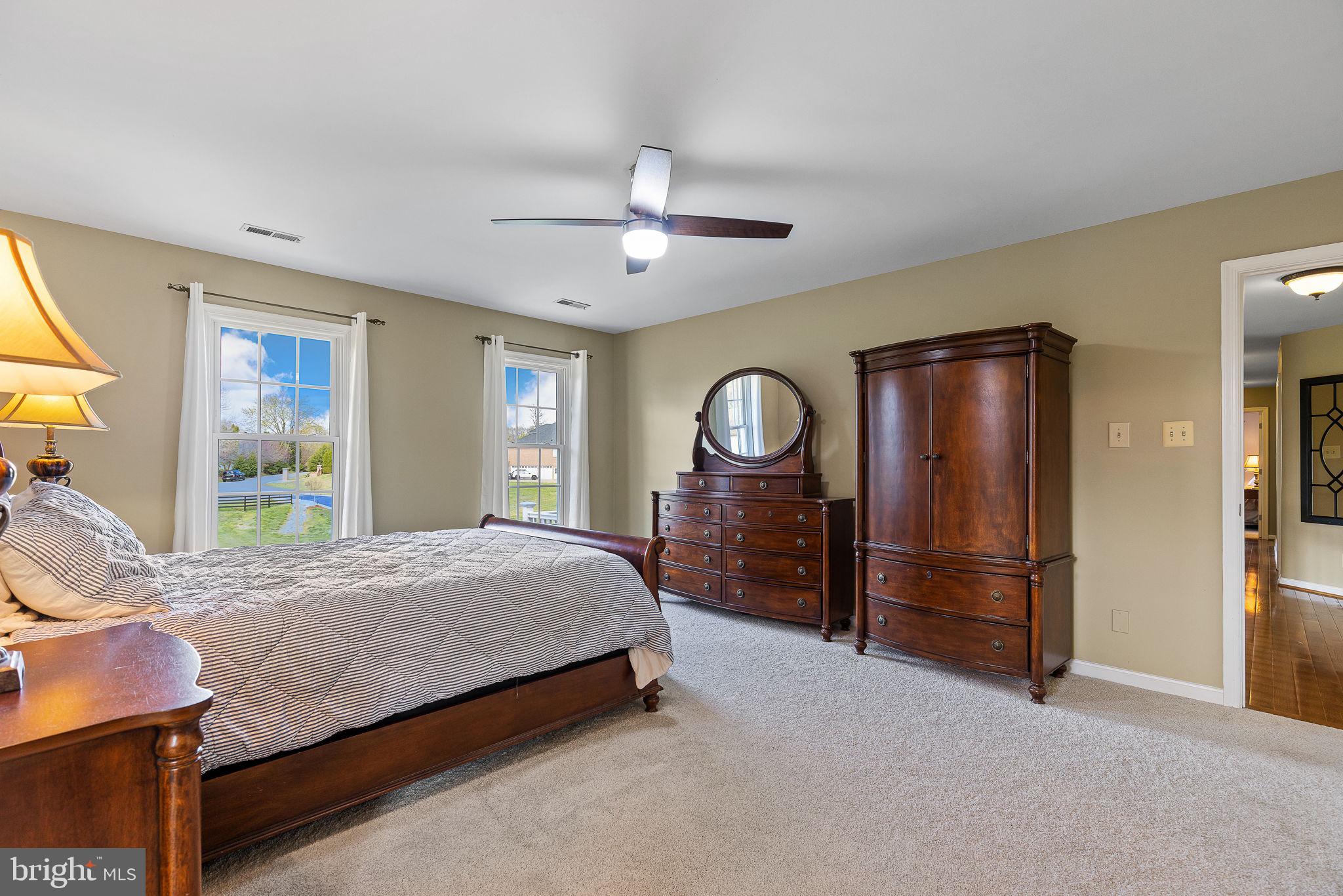 SEVEN LAKES - Residential