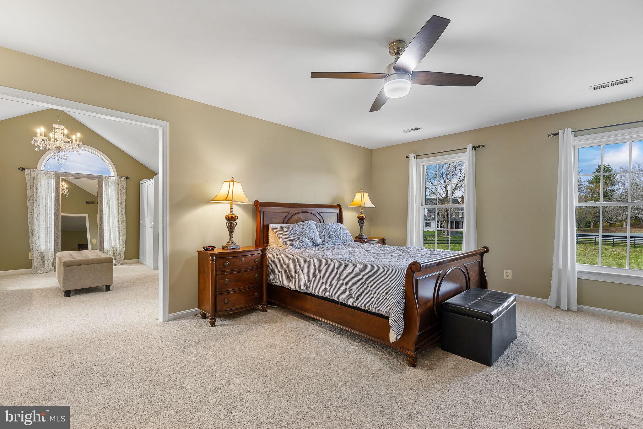 SEVEN LAKES - Residential