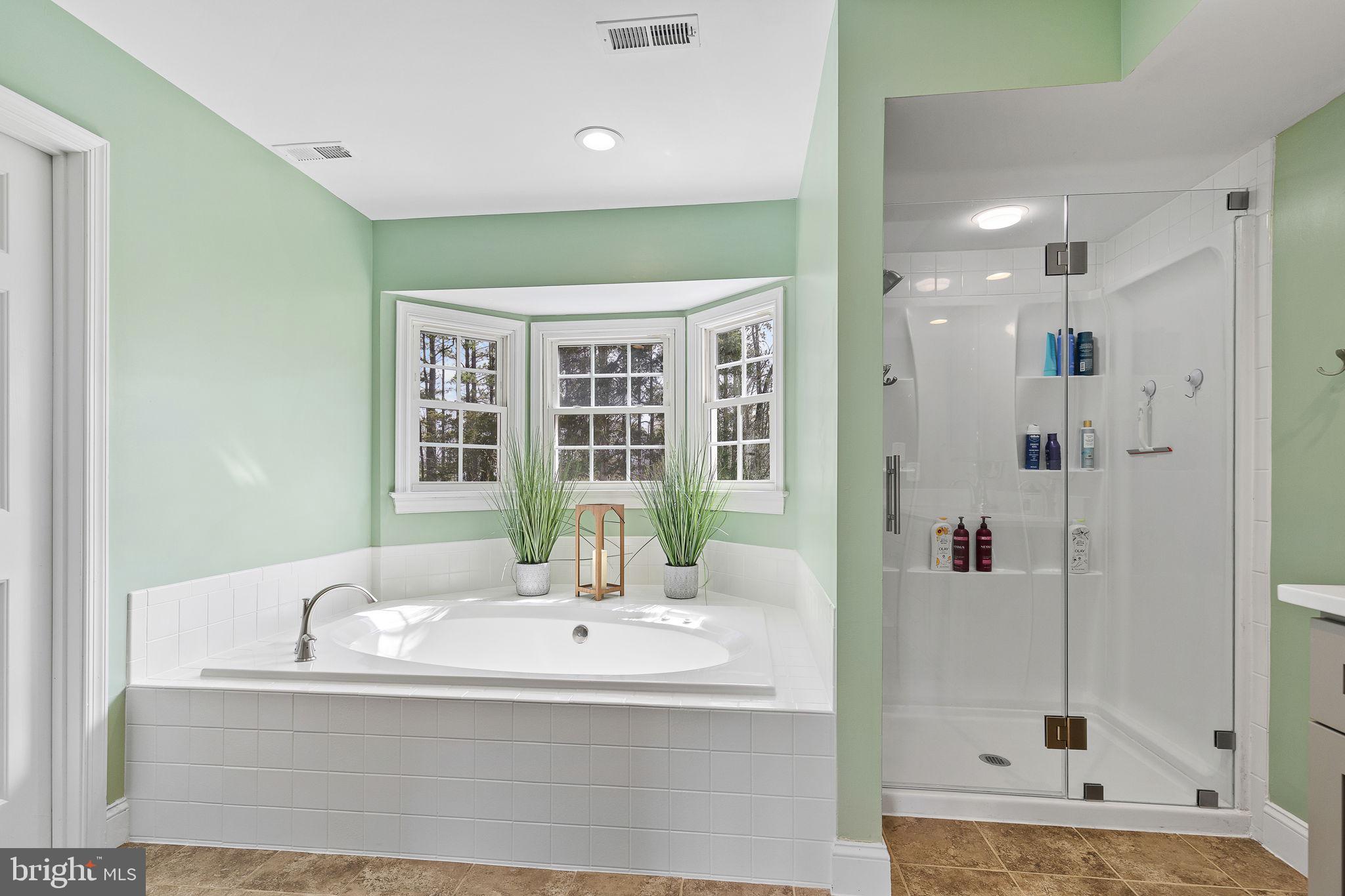 SEVEN LAKES - Residential