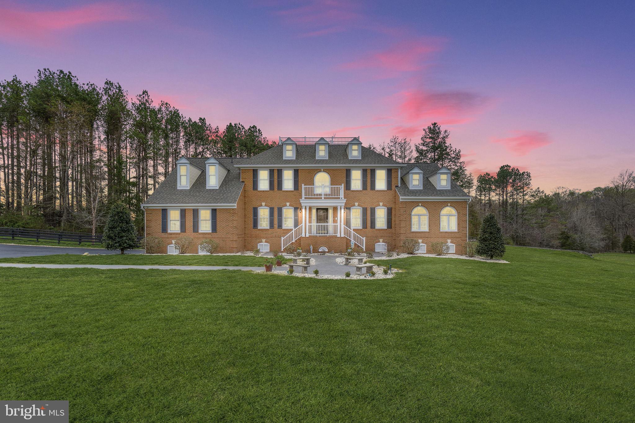 SEVEN LAKES - Residential